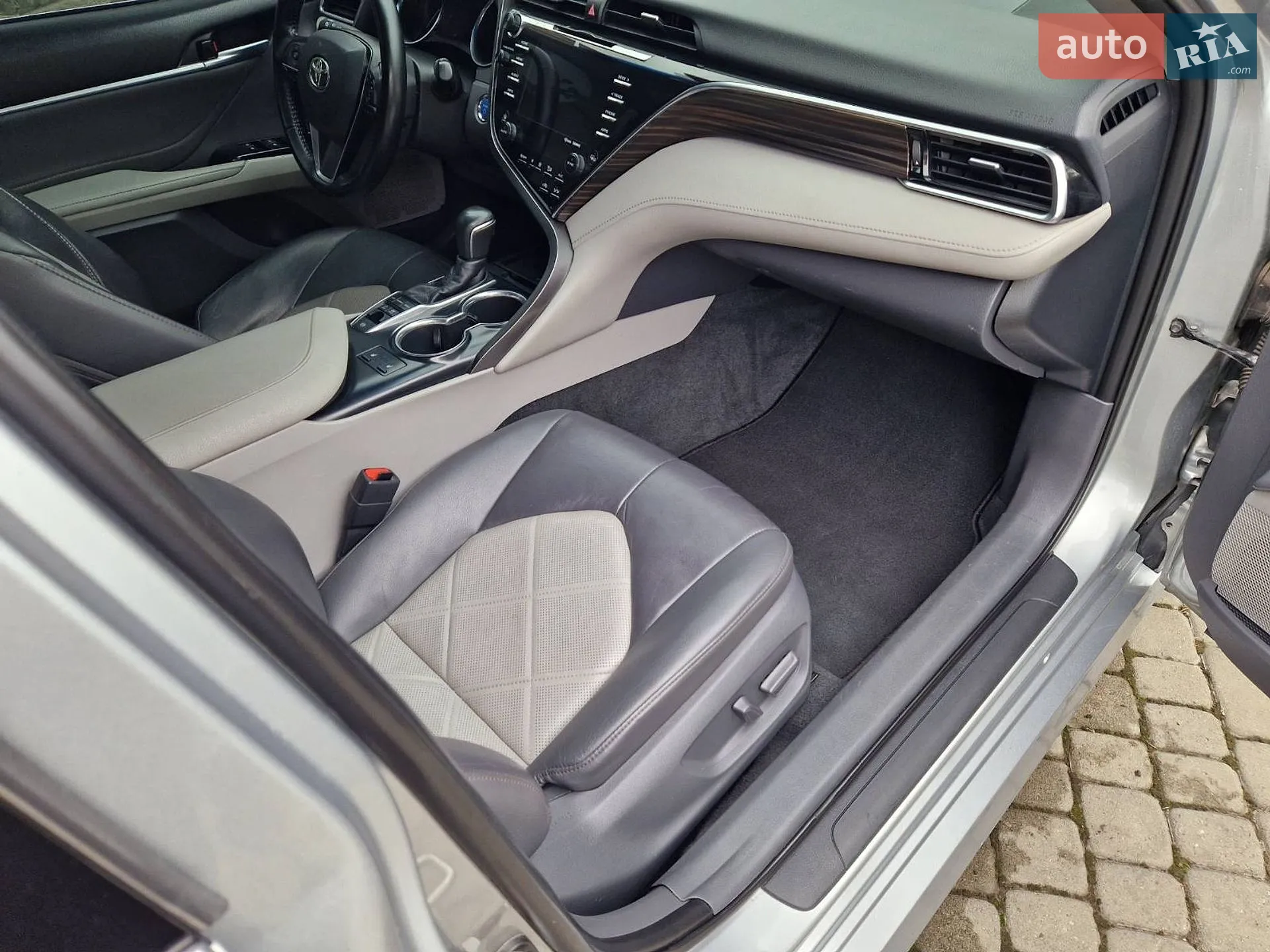 2018 Toyota Camry - мініатюра 6