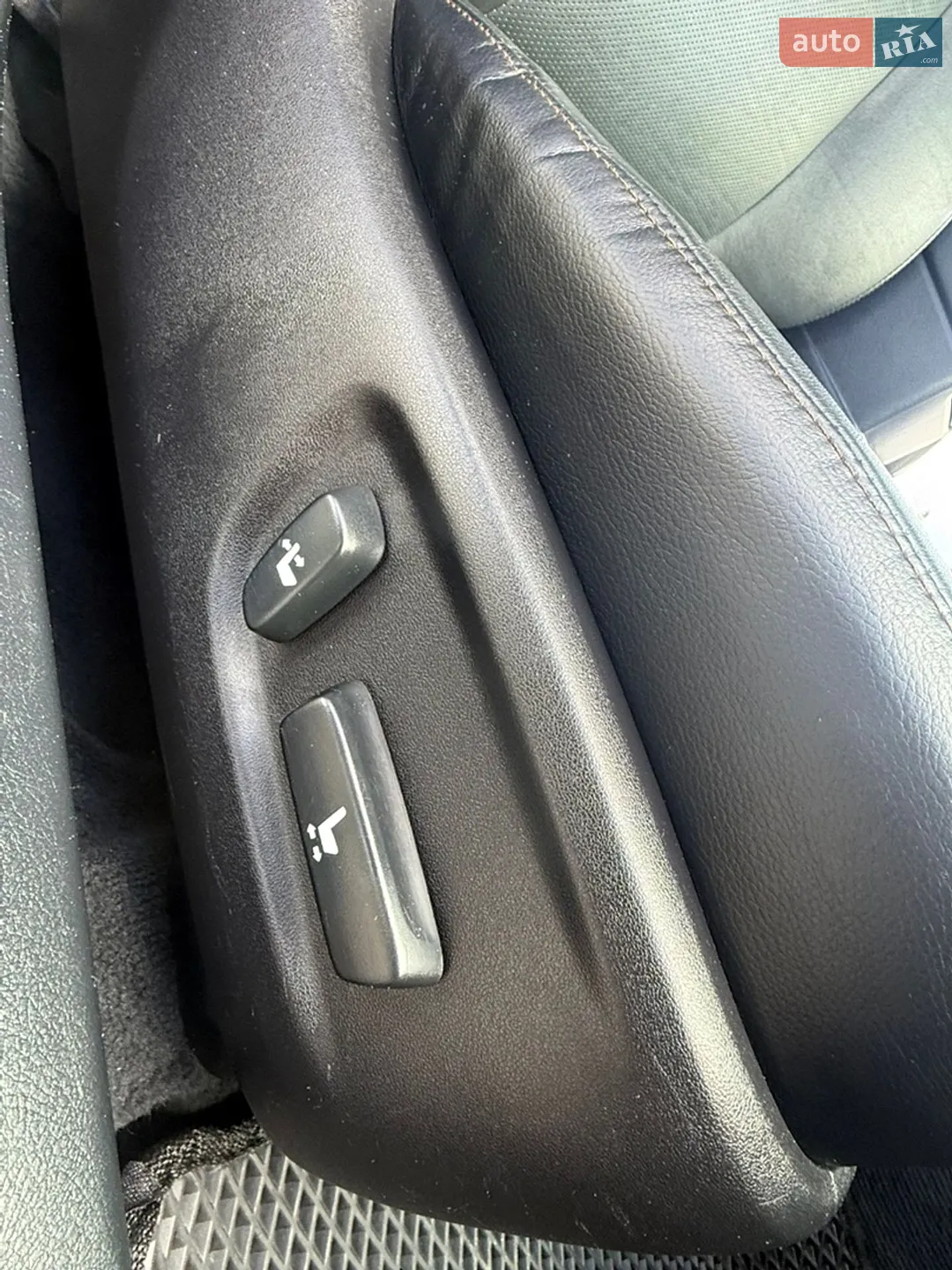 2014 Toyota Camry - мініатюра 24