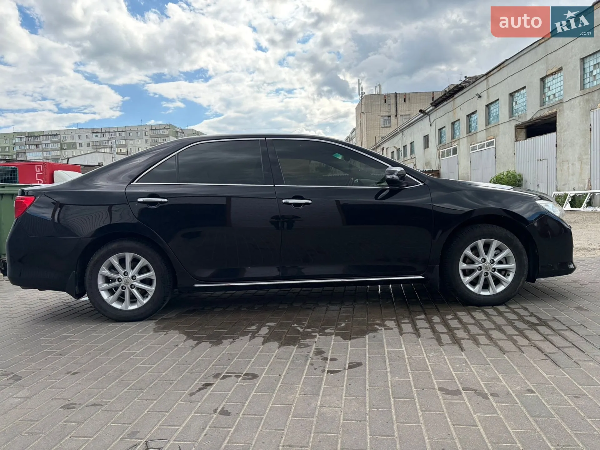 2012 Toyota Camry - мініатюра 2