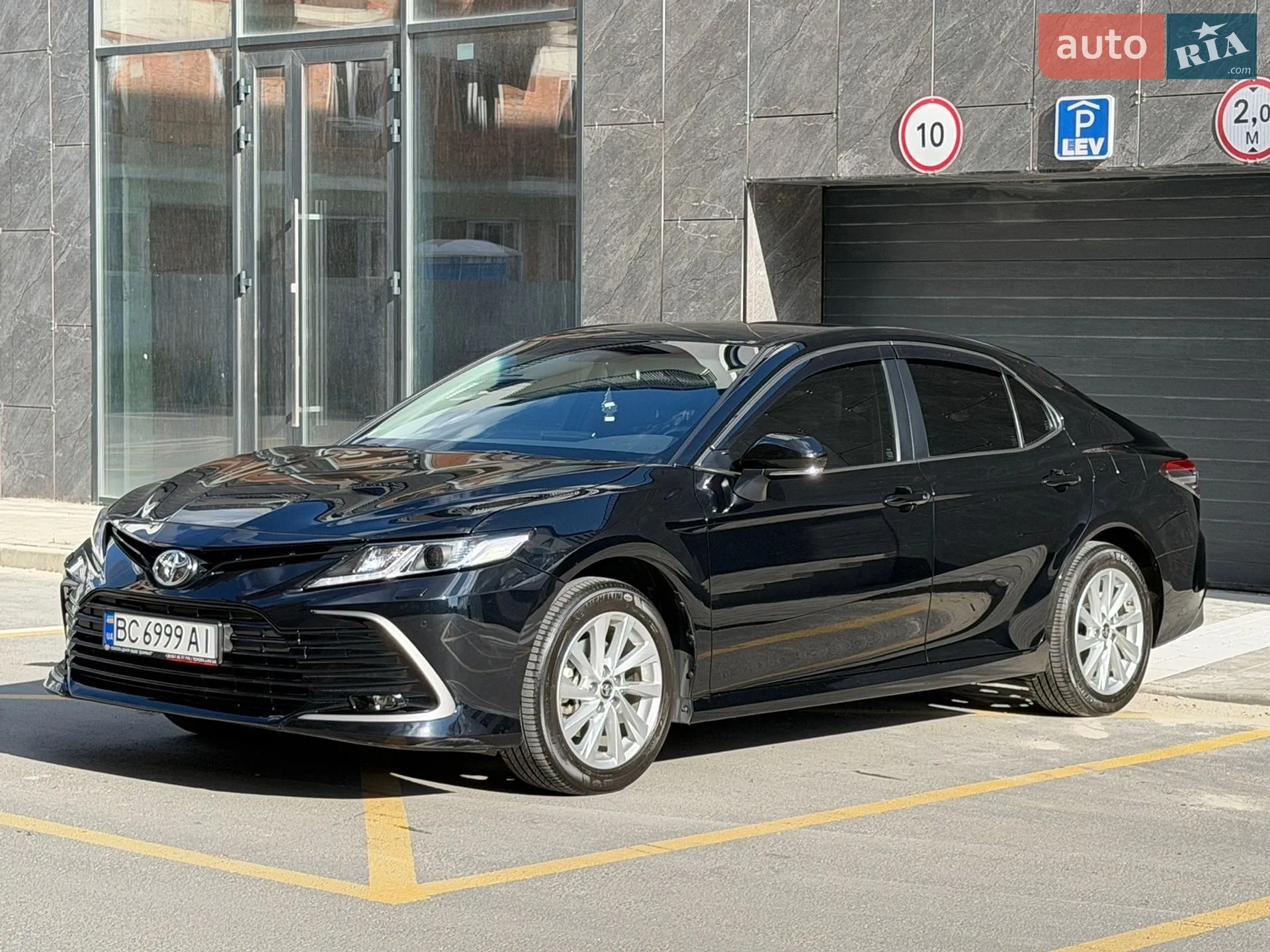 2023 Toyota Camry - мініатюра 9