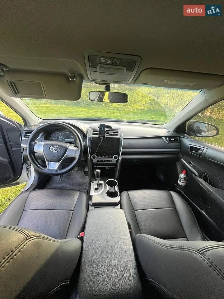 2013 Toyota Camry - мініатюра 18