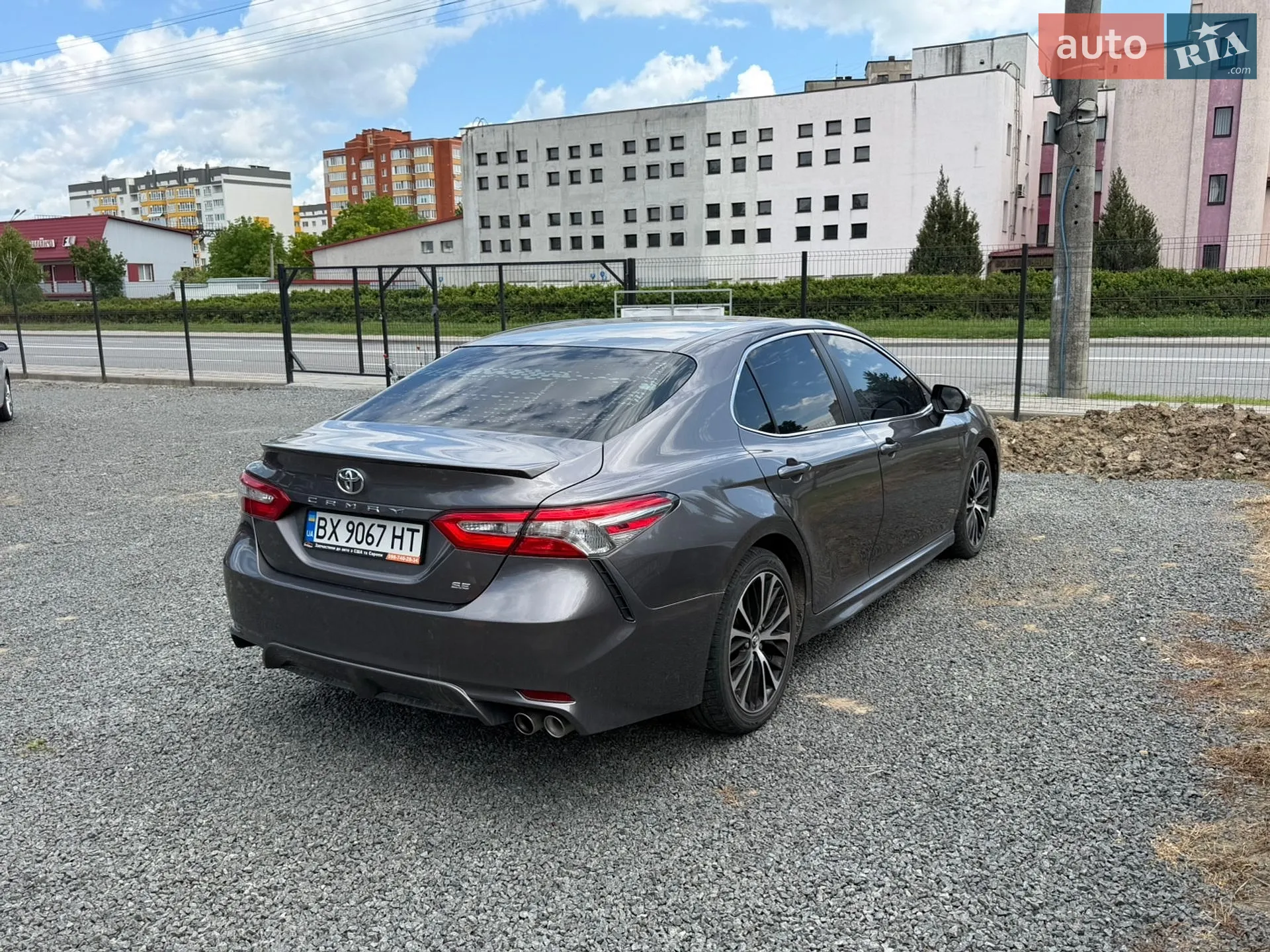 2017 Toyota Camry - мініатюра 3