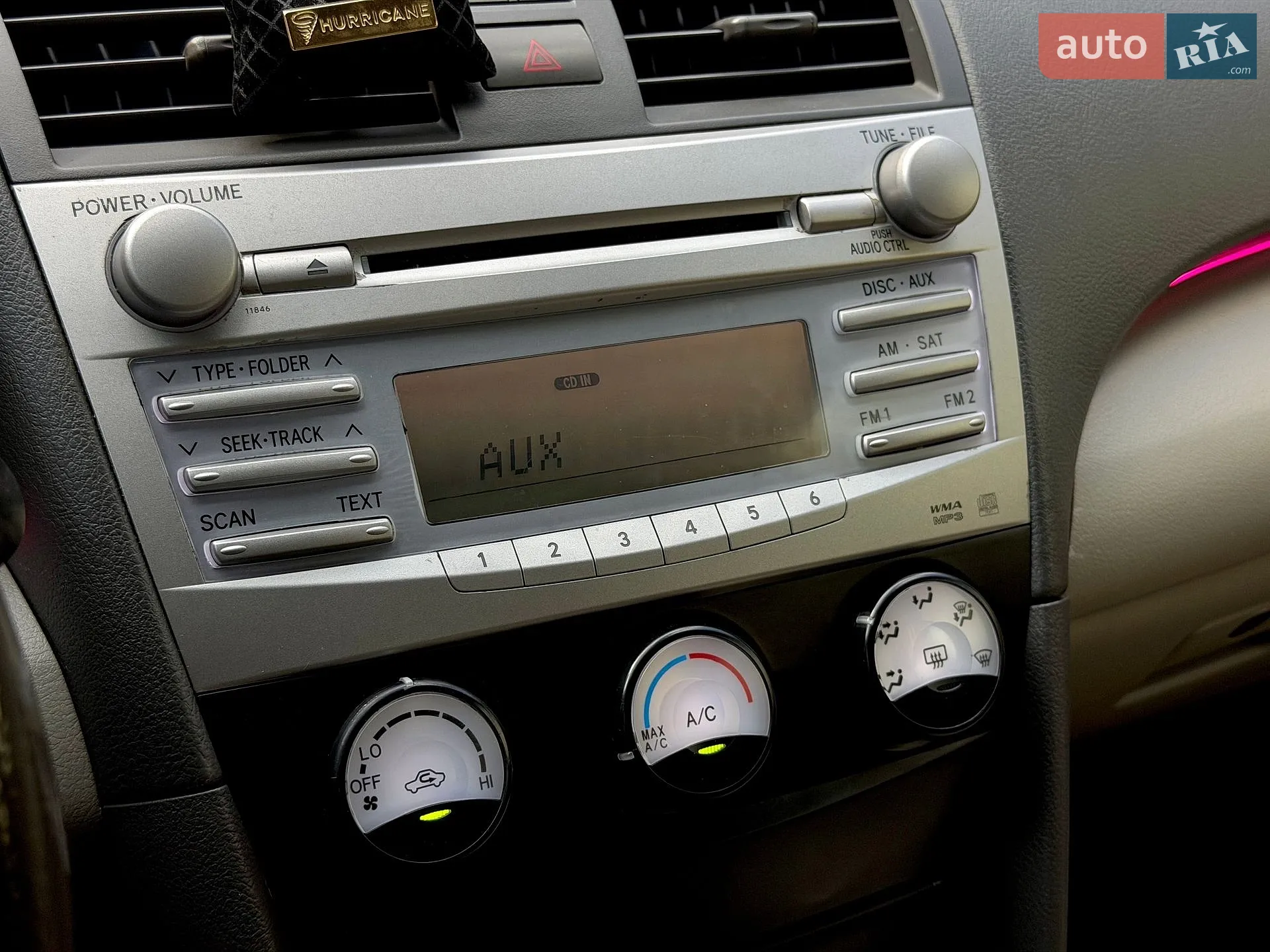 2010 Toyota Camry - мініатюра 16