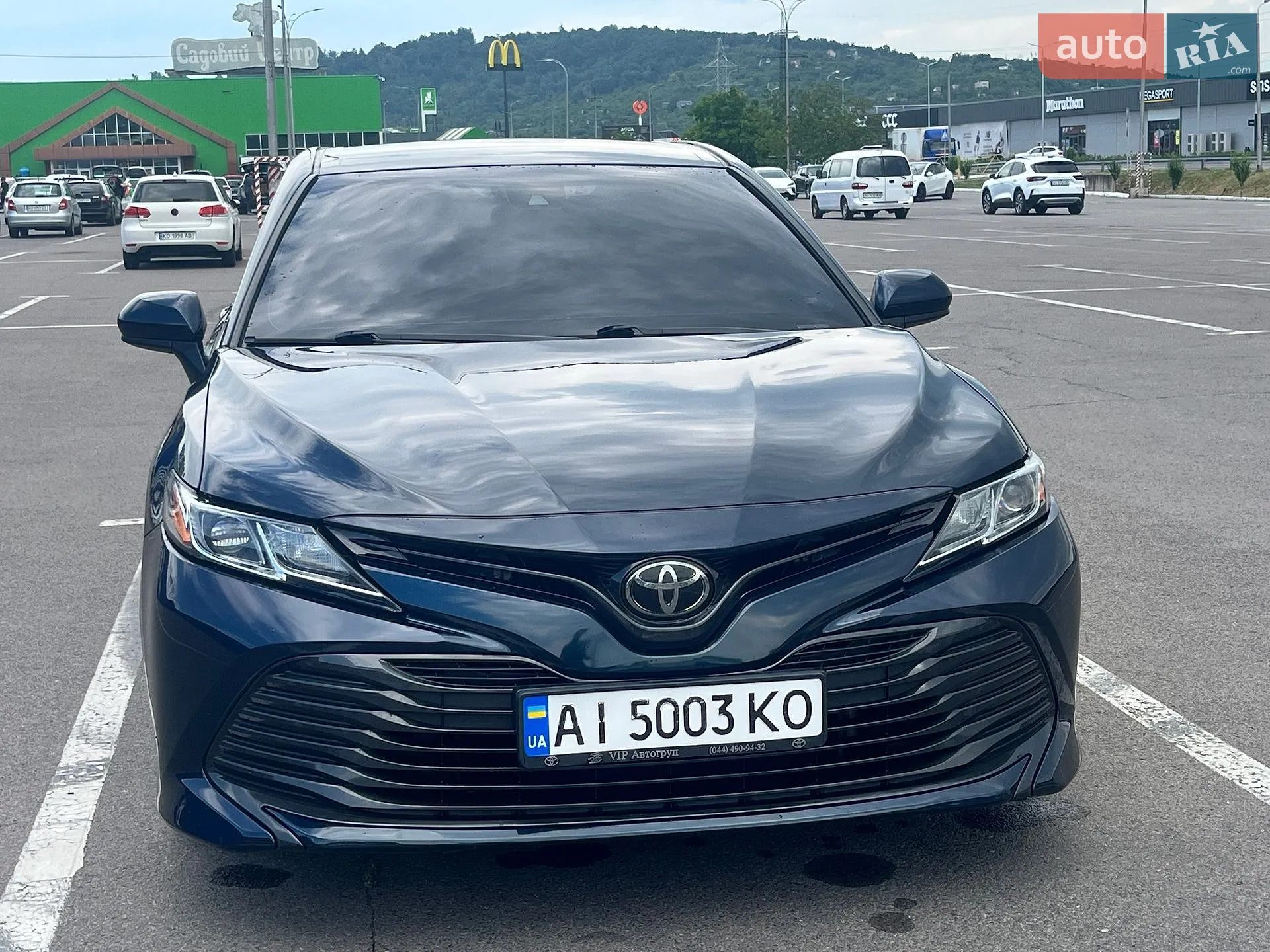 2018 Toyota Camry - мініатюра 2