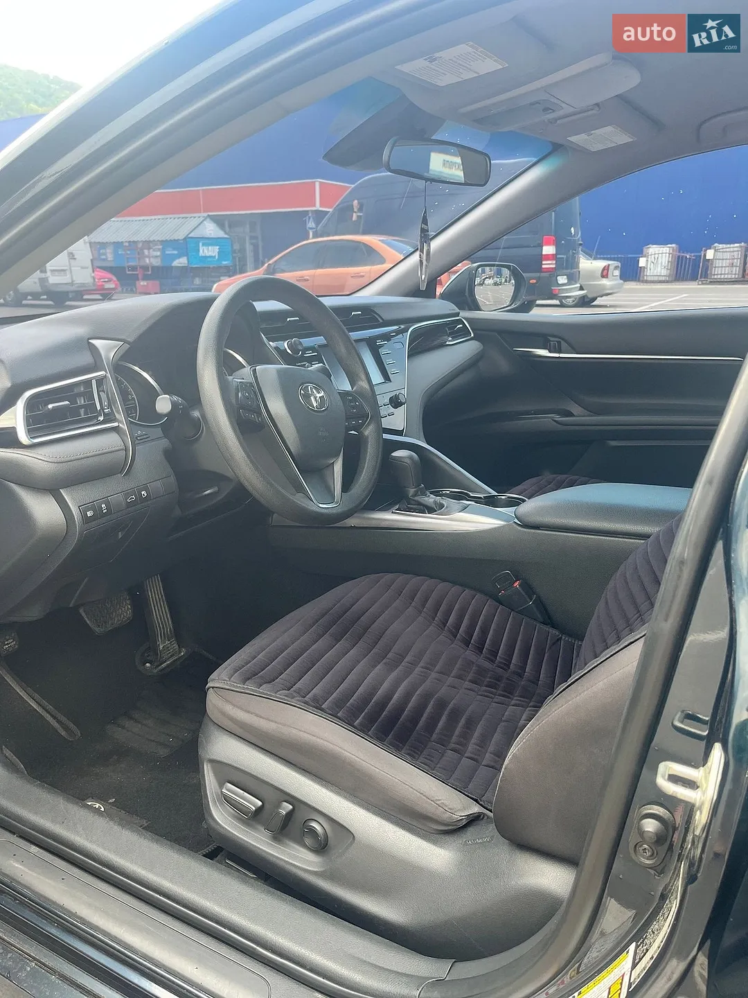 2018 Toyota Camry - мініатюра 10