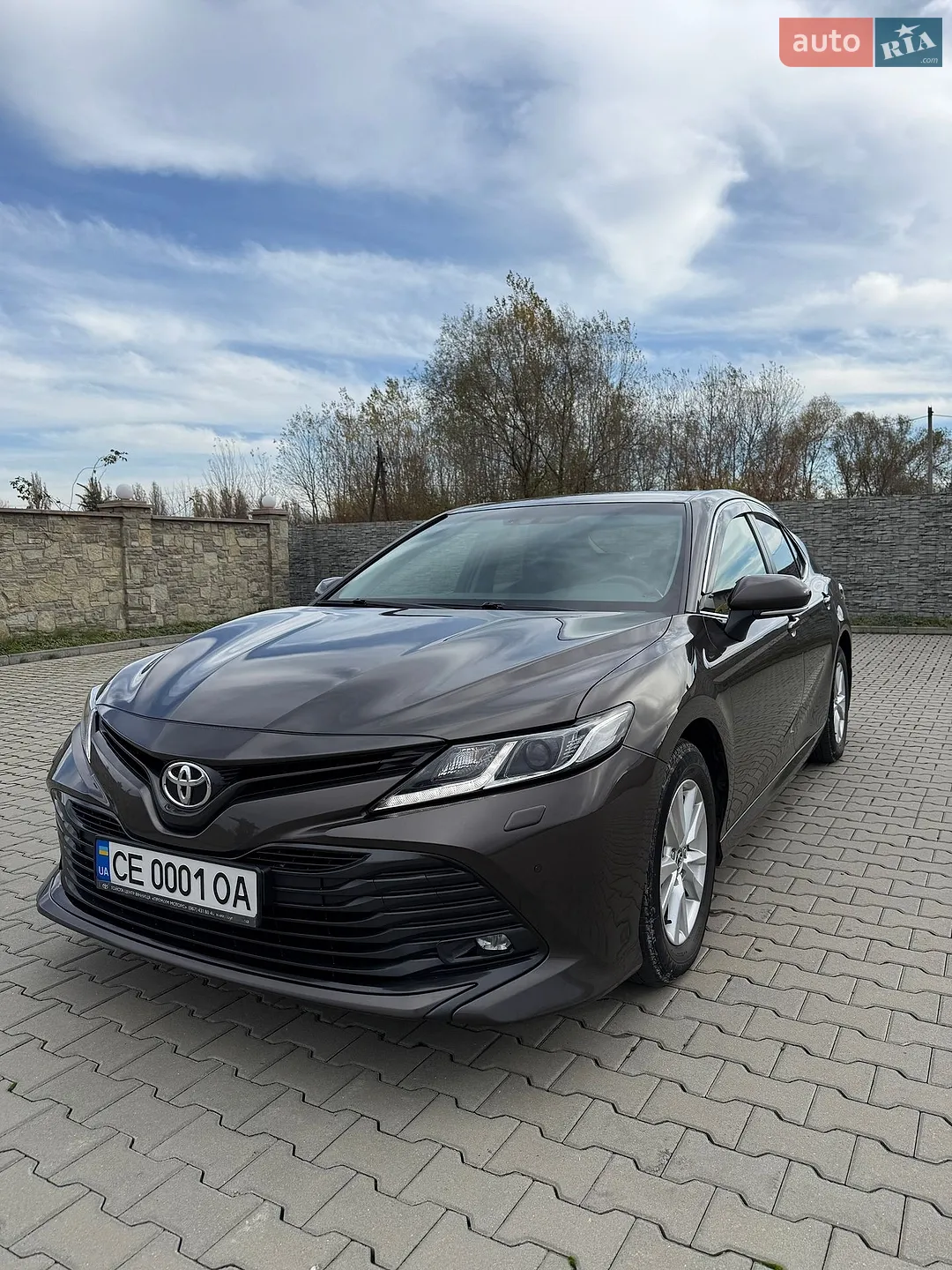 2018 Toyota Camry - мініатюра 2