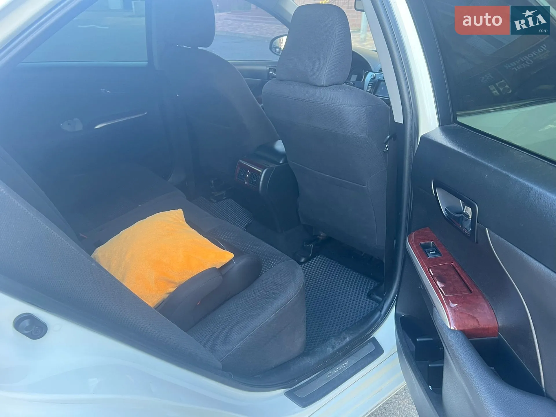 2011 Toyota Camry - мініатюра 12