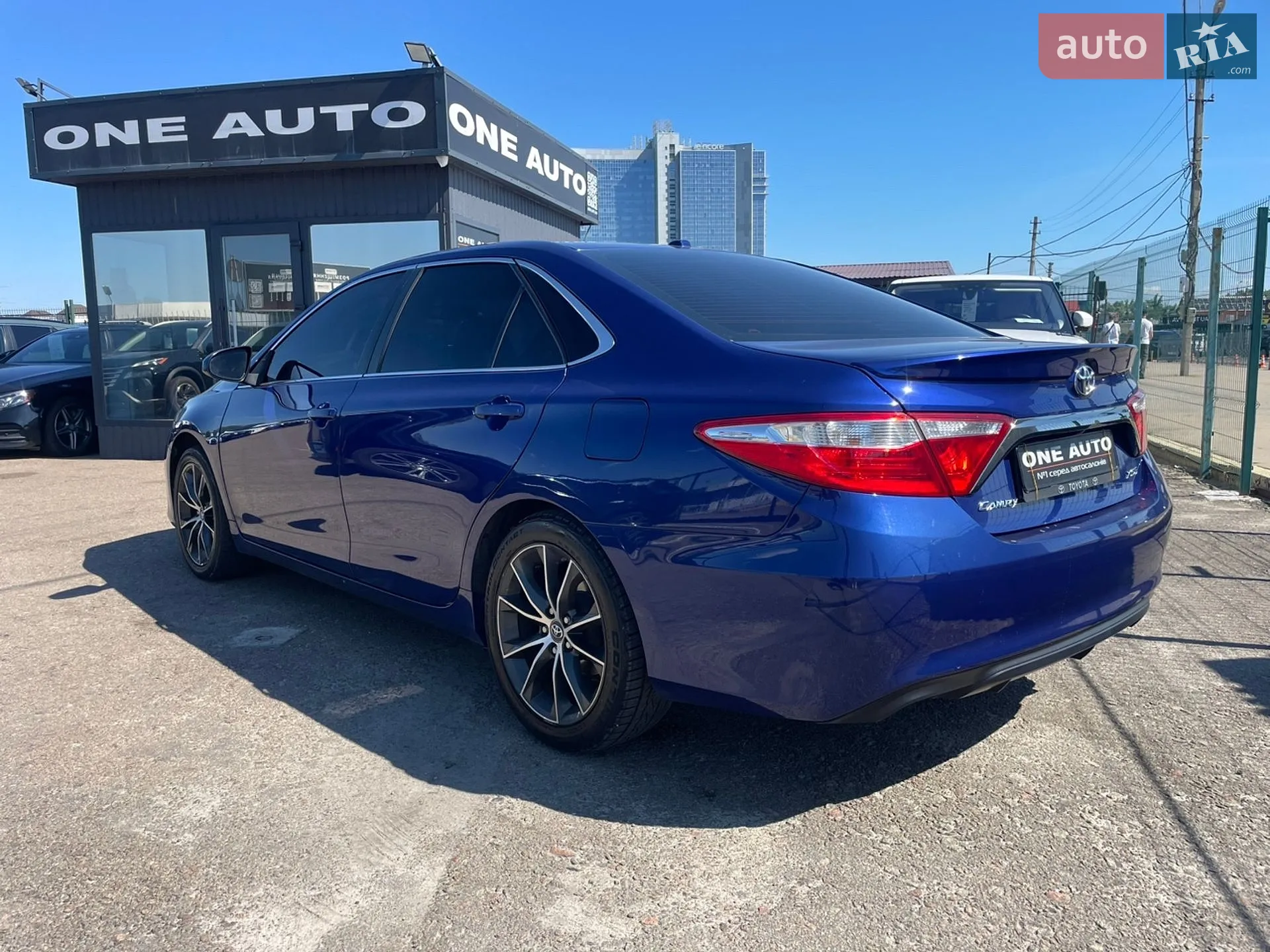2016 Toyota Camry - мініатюра 5