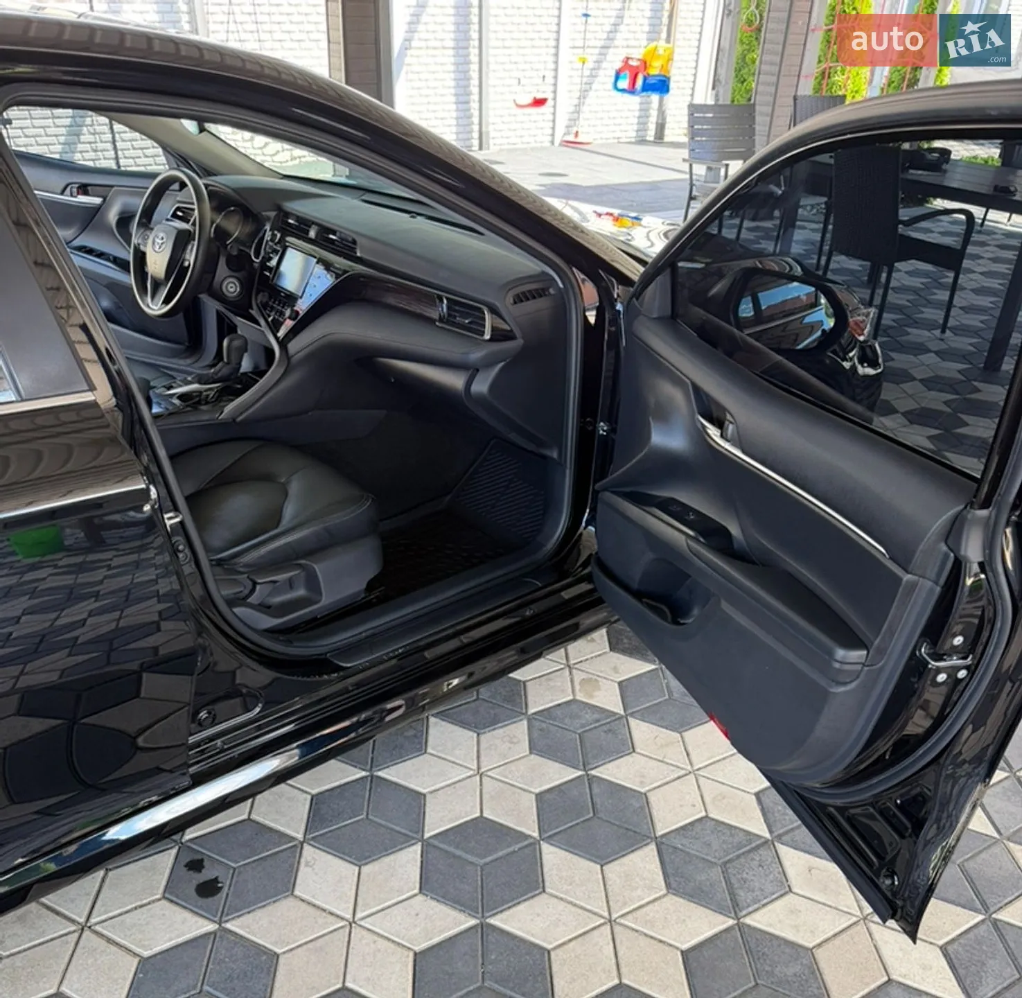 2020 Toyota Camry - мініатюра 23