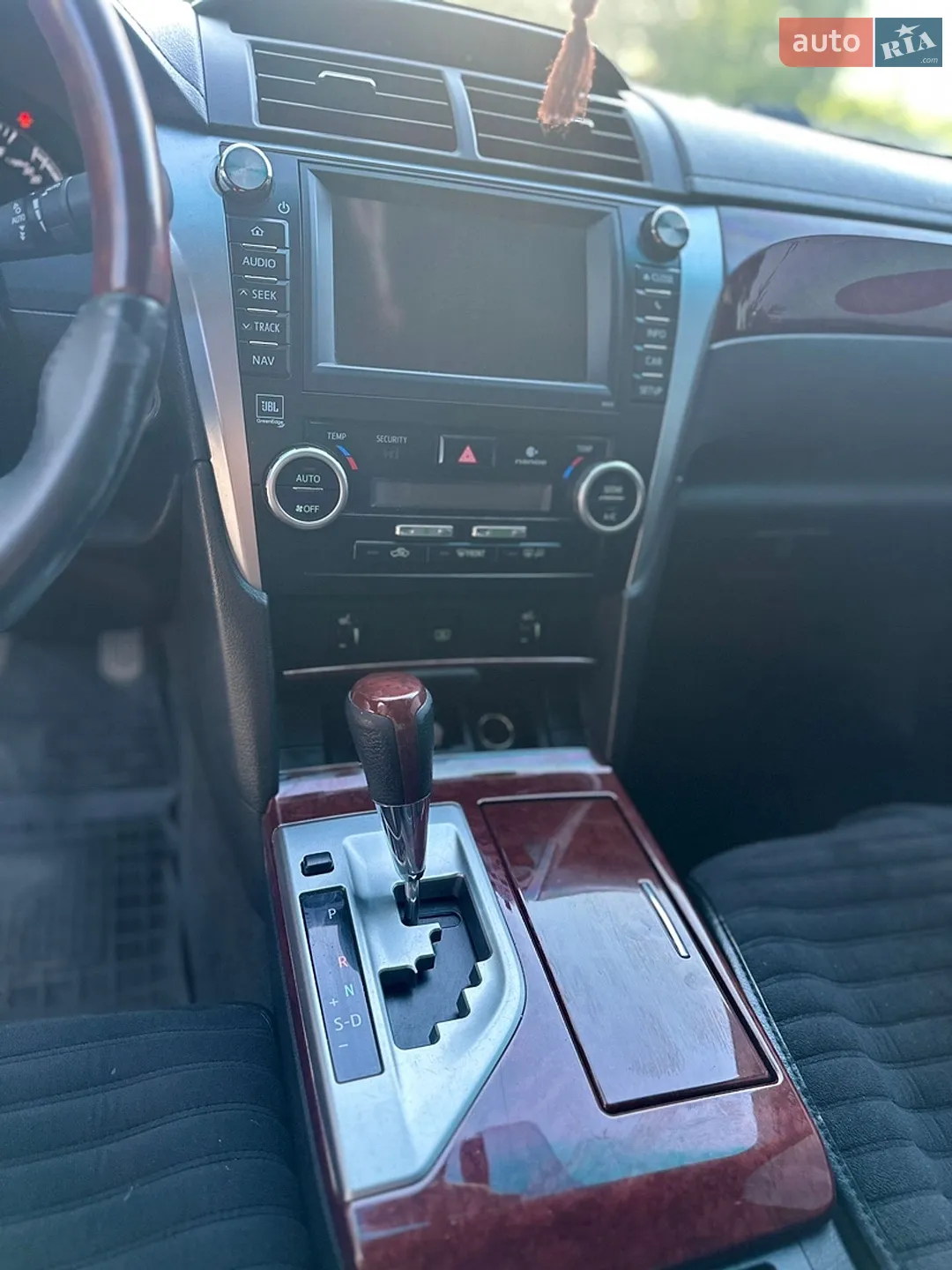2013 Toyota Camry - мініатюра 19