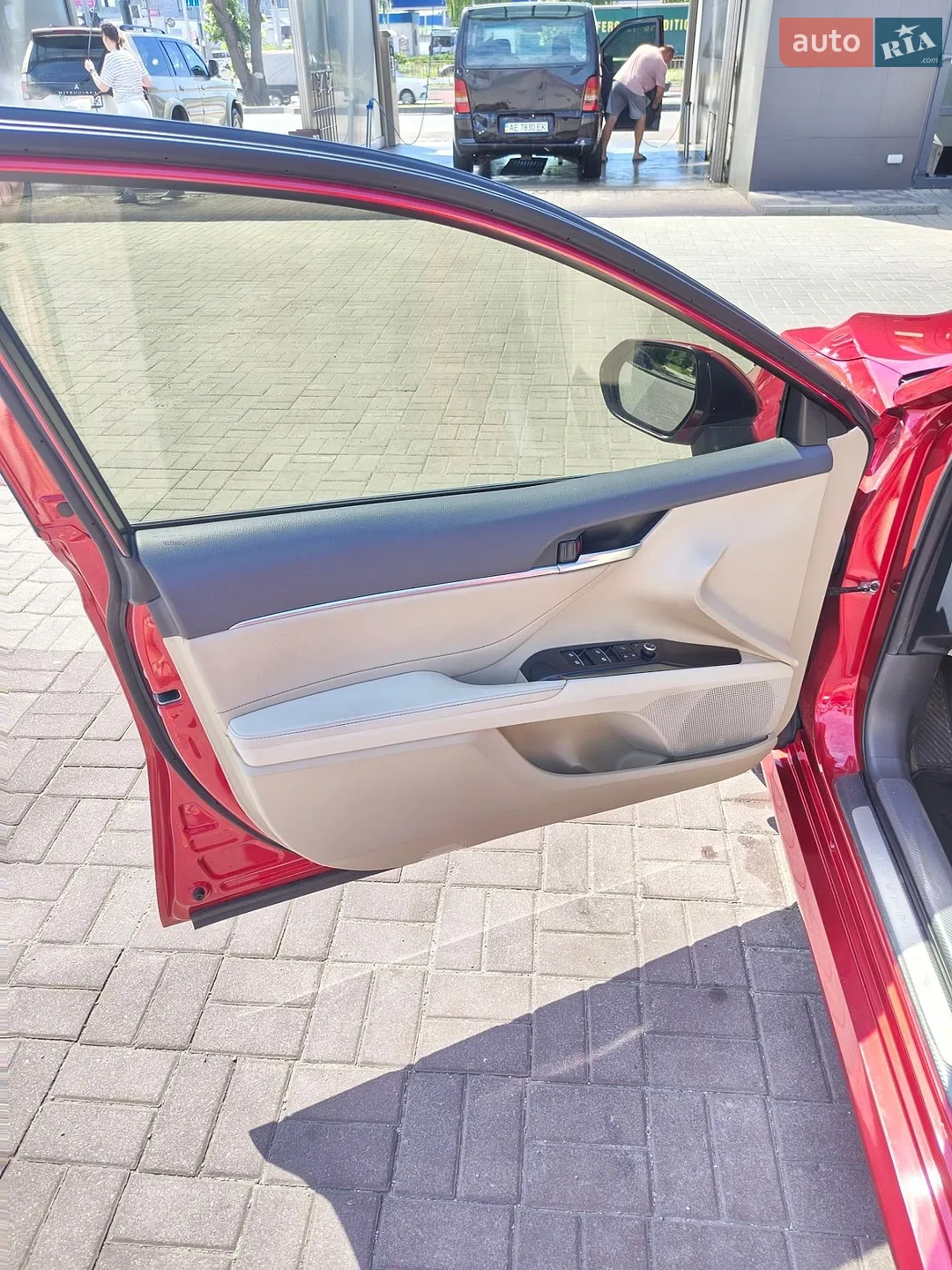 2018 Toyota Camry - мініатюра 32