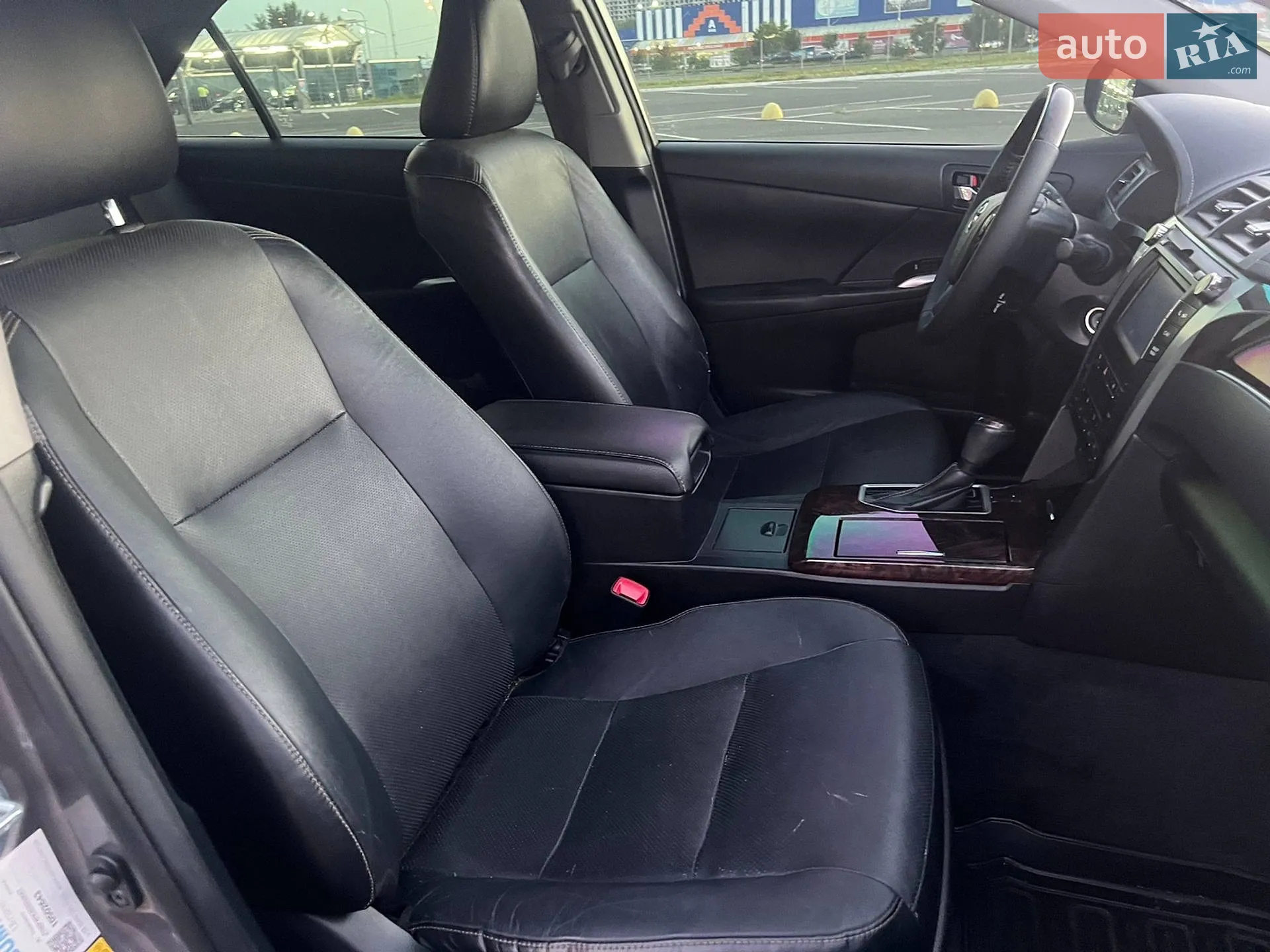 2016 Toyota Camry - мініатюра 11