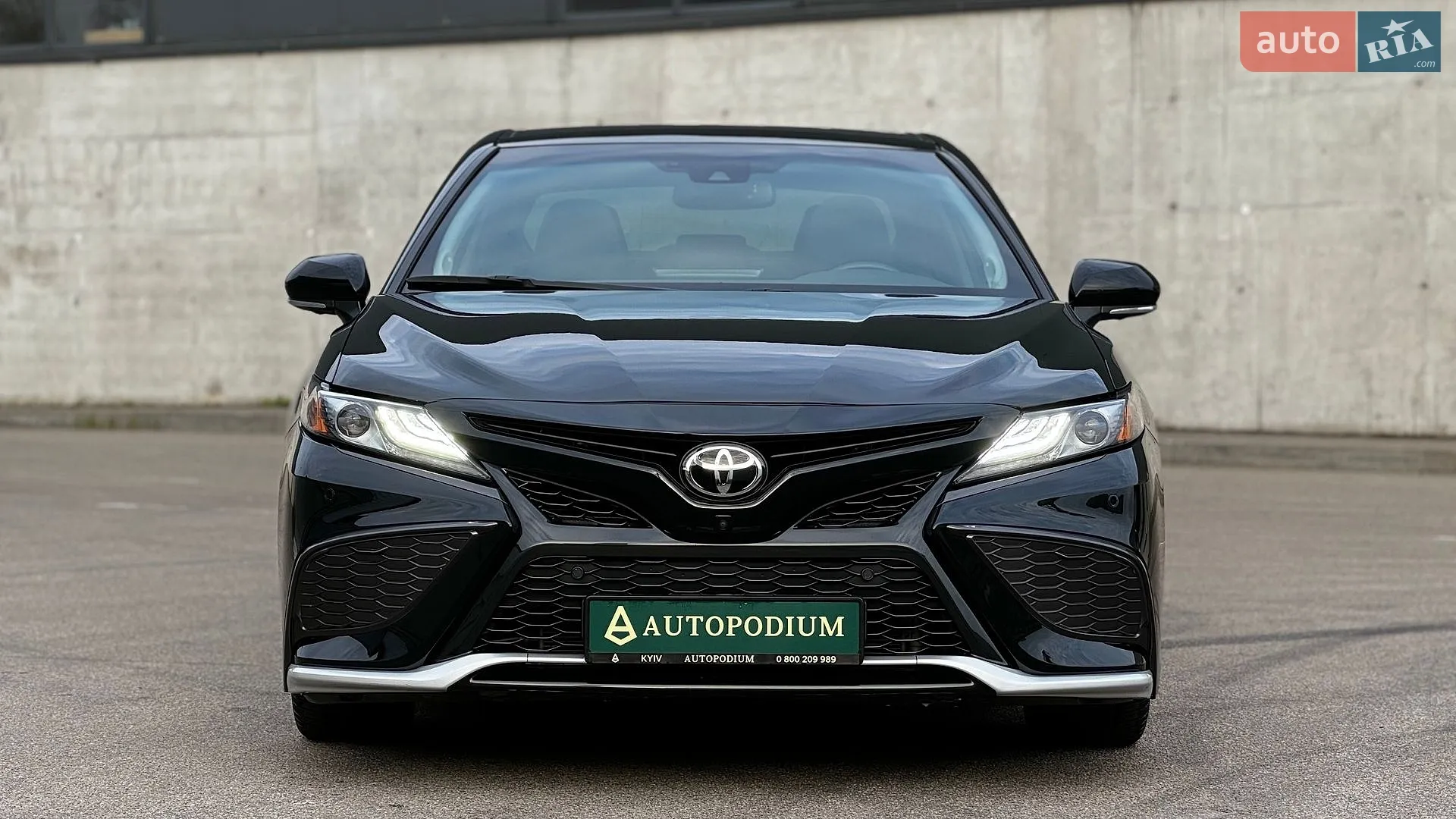 2021 Toyota Camry - мініатюра 4