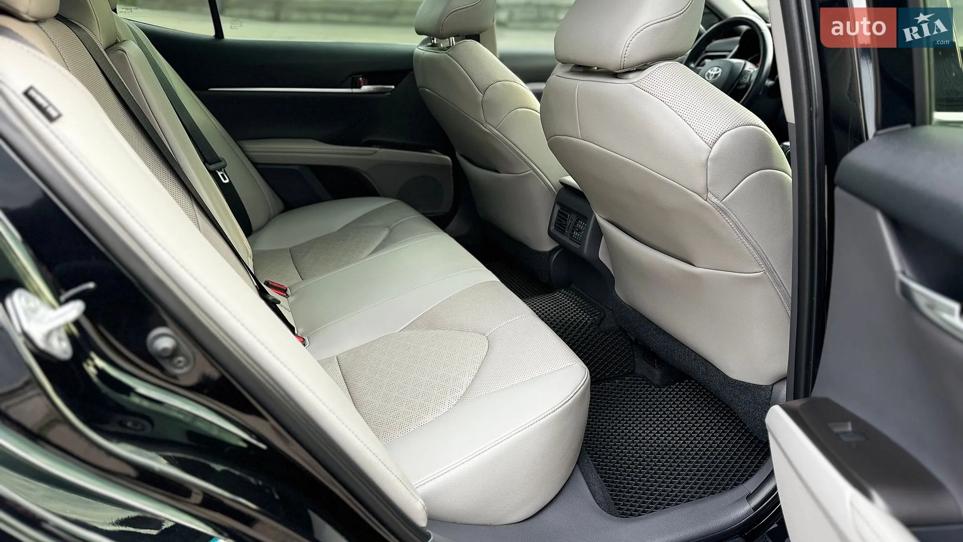 2021 Toyota Camry - мініатюра 22