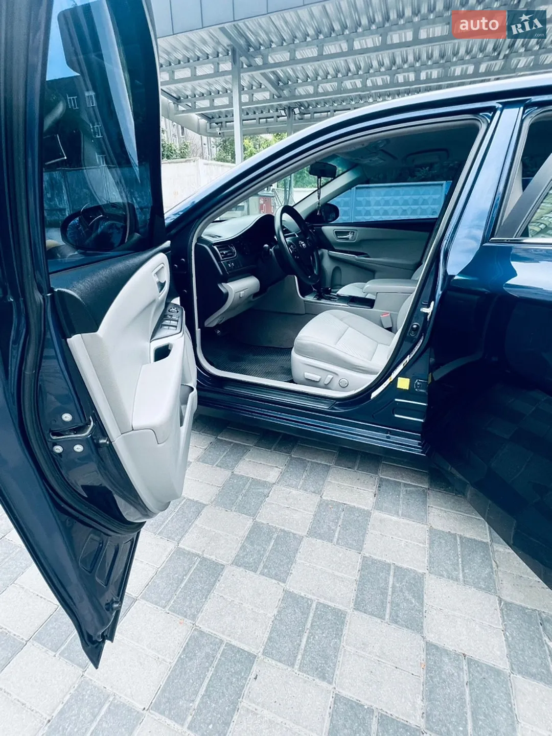 2015 Toyota Camry - мініатюра 16