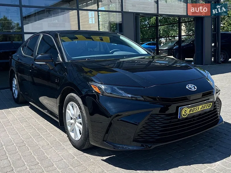 Toyota Camry 2024