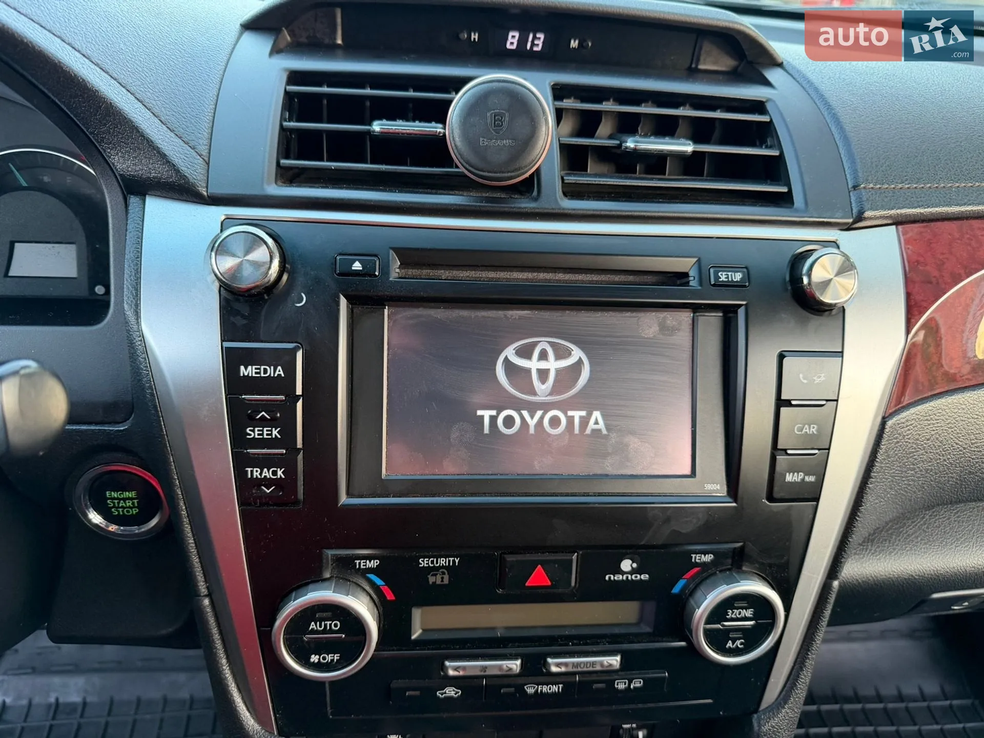 2011 Toyota Camry - мініатюра 35