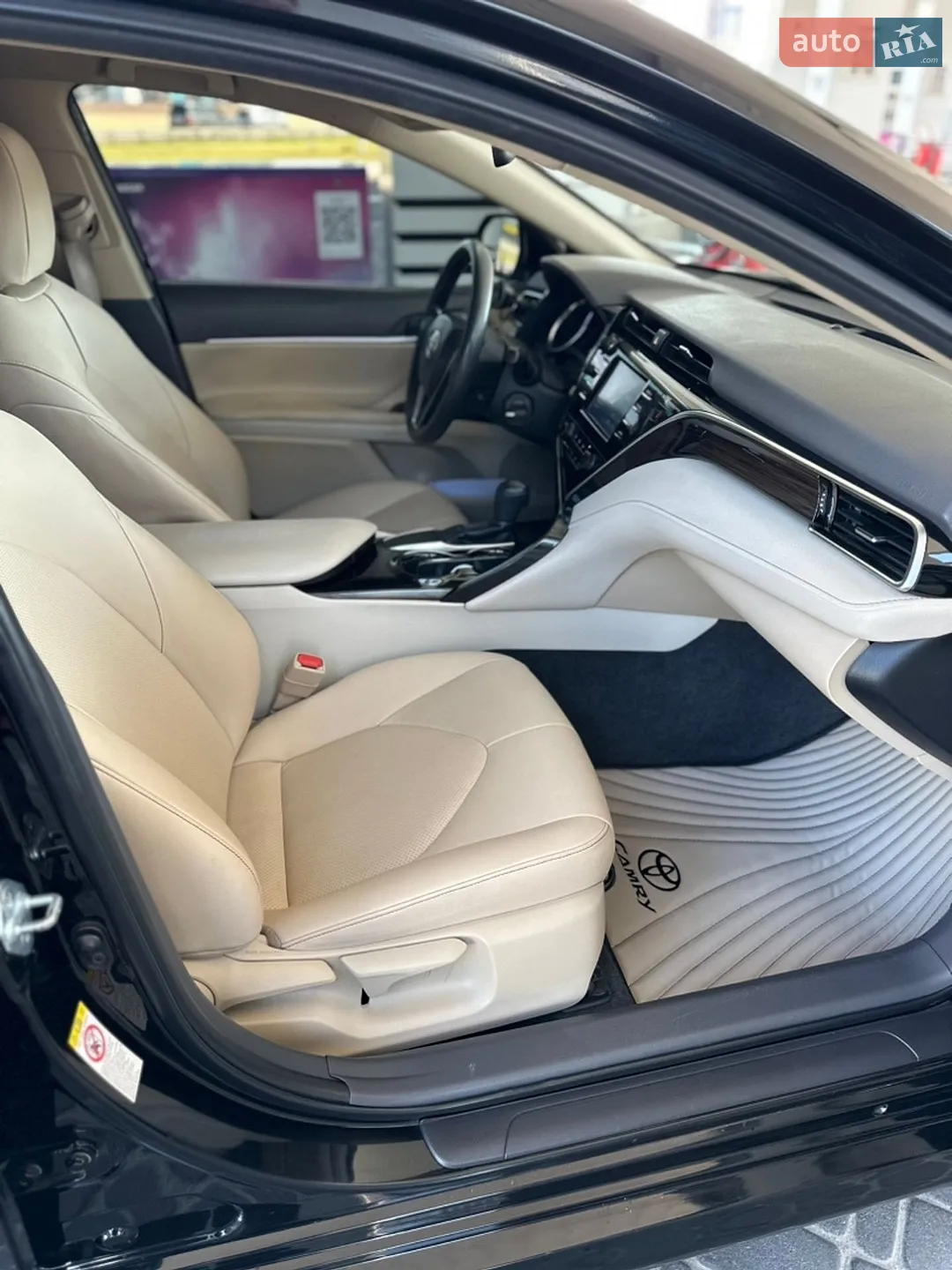2017 Toyota Camry - мініатюра 16