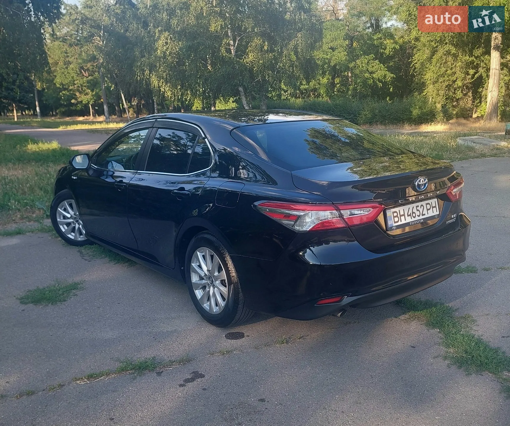 2017 Toyota Camry - мініатюра 12