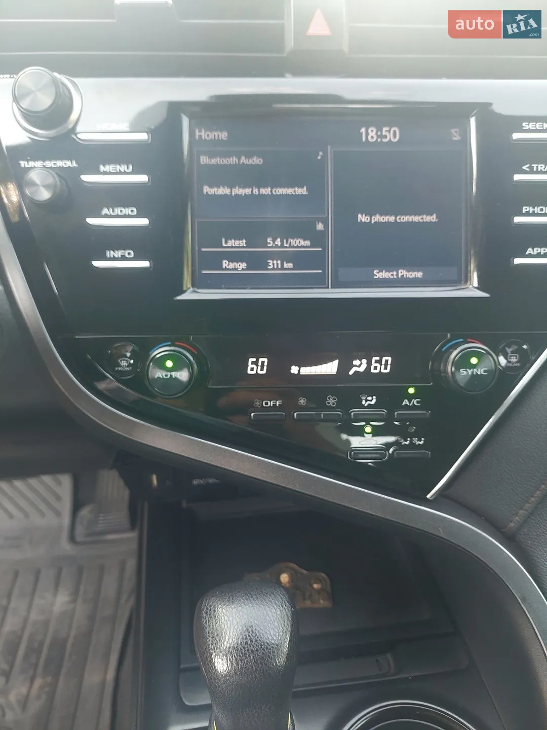2017 Toyota Camry - мініатюра 25