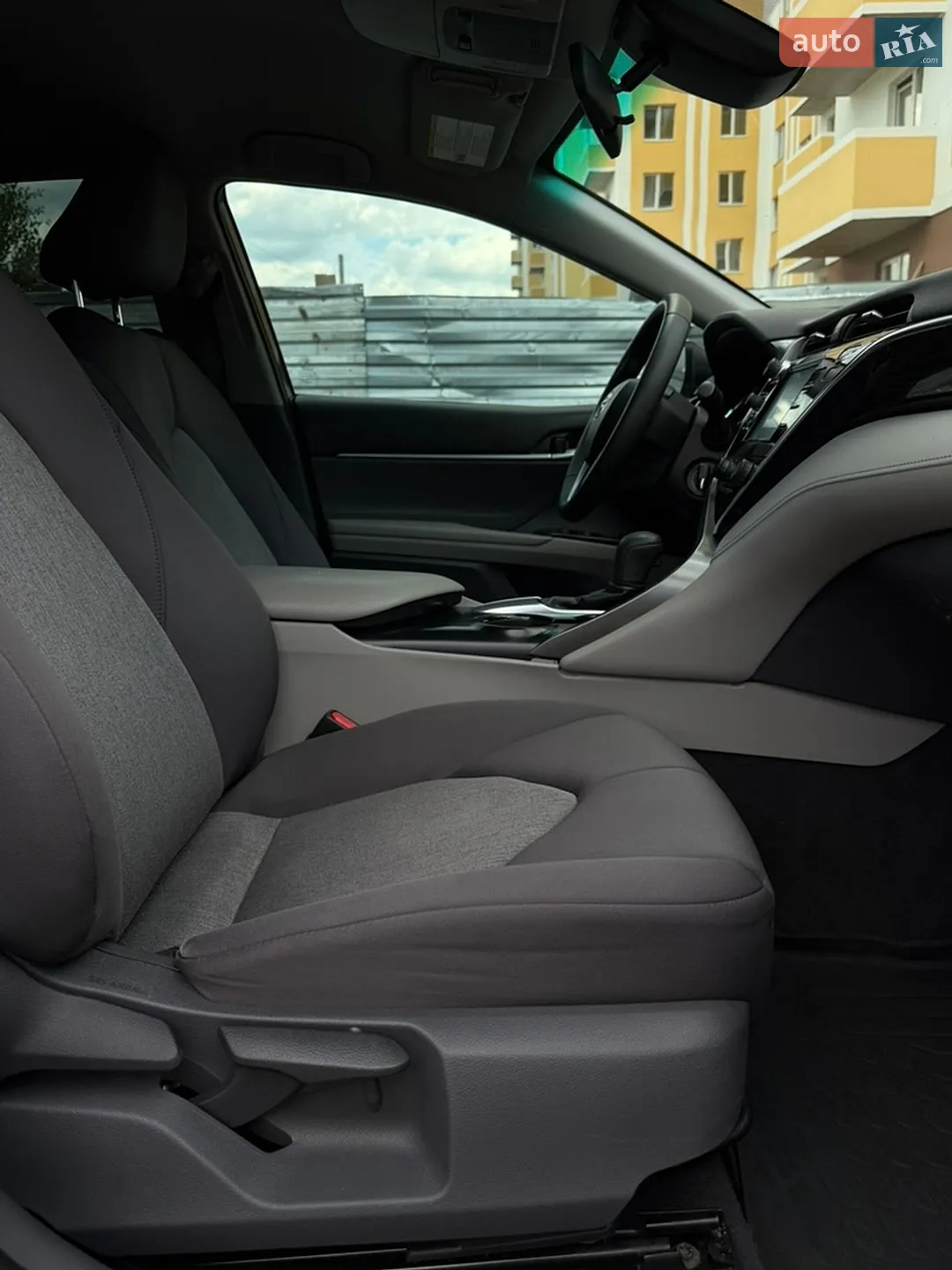 2018 Toyota Camry - мініатюра 38