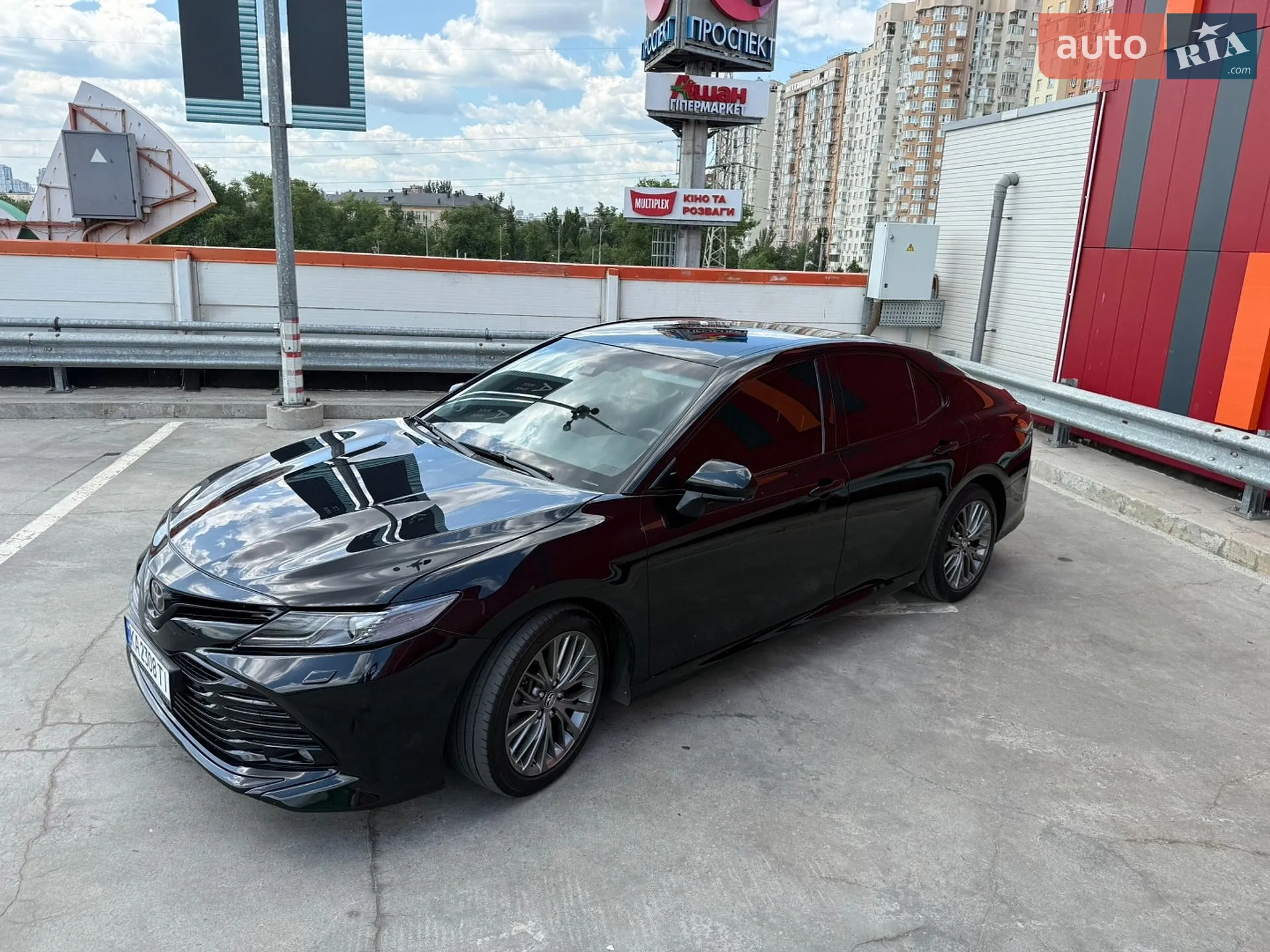 2017 Toyota Camry - мініатюра 15