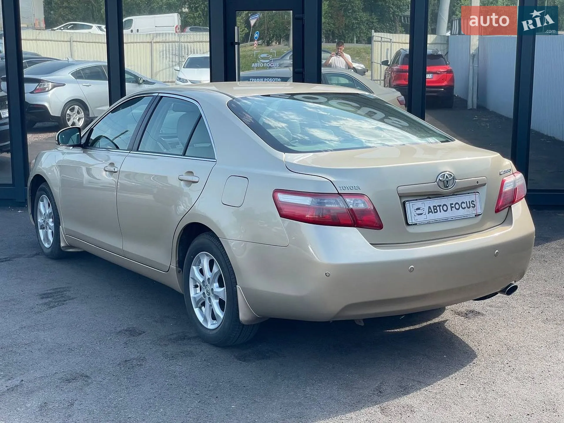 2010 Toyota Camry - мініатюра 6