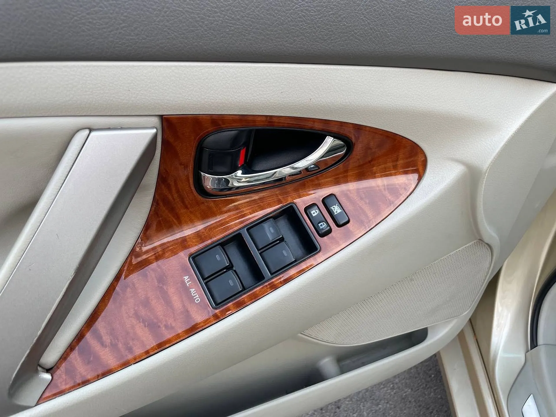 2010 Toyota Camry - мініатюра 16
