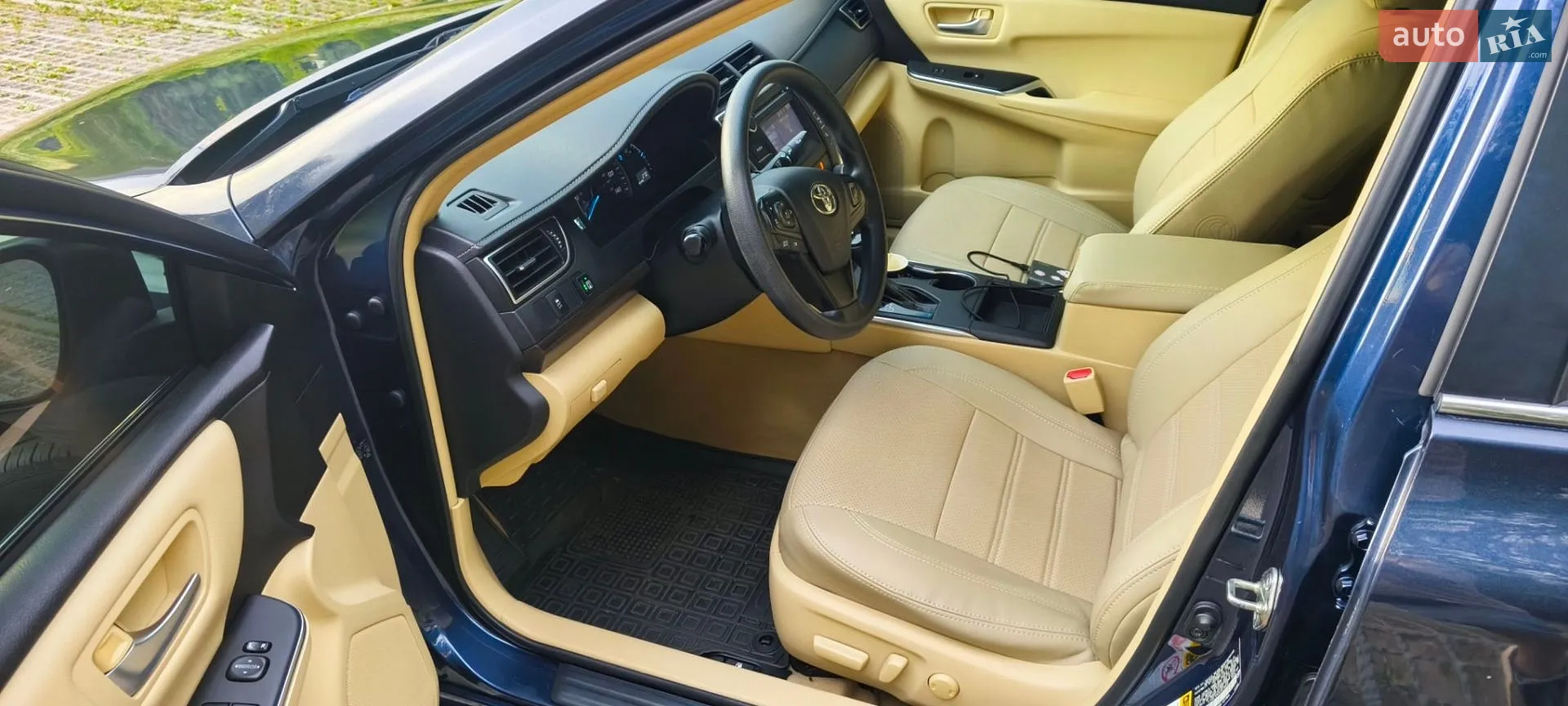 2015 Toyota Camry - мініатюра 9