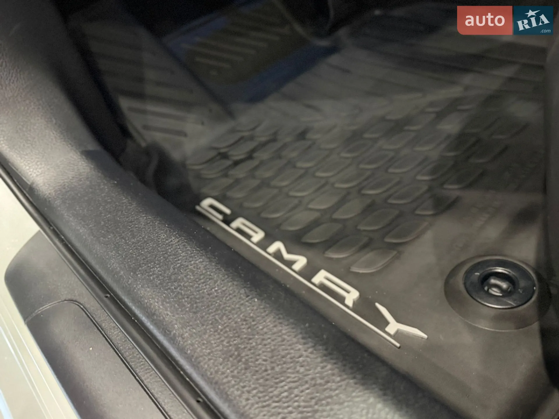 2019 Toyota Camry - мініатюра 61