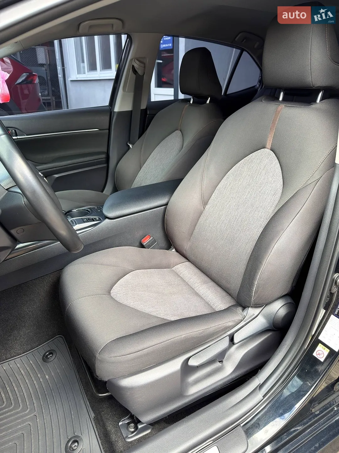 2018 Toyota Camry - мініатюра 10