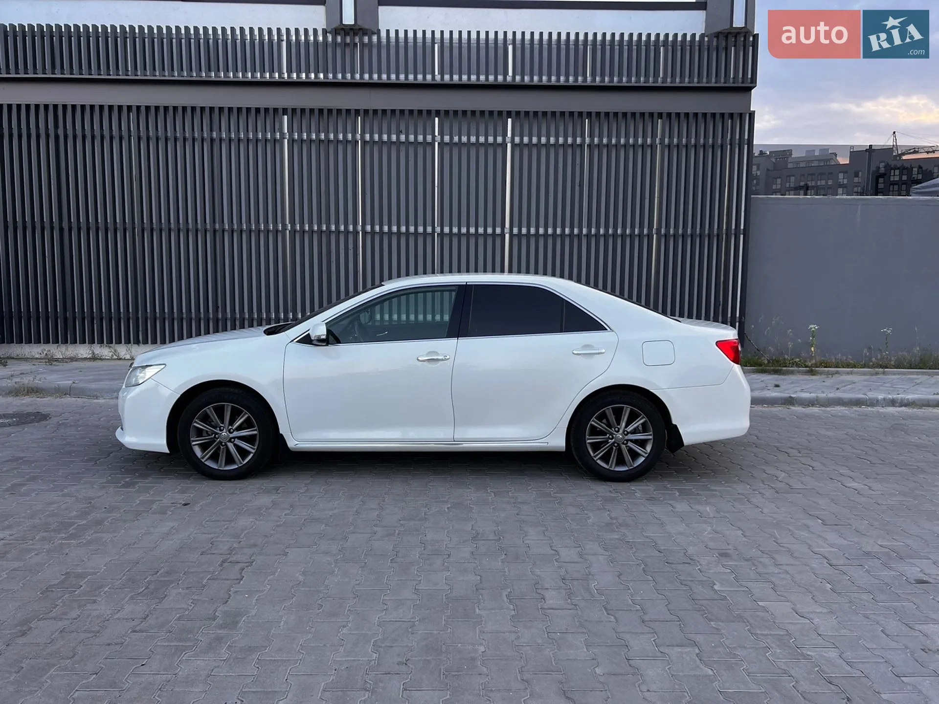 2012 Toyota Camry - мініатюра 4