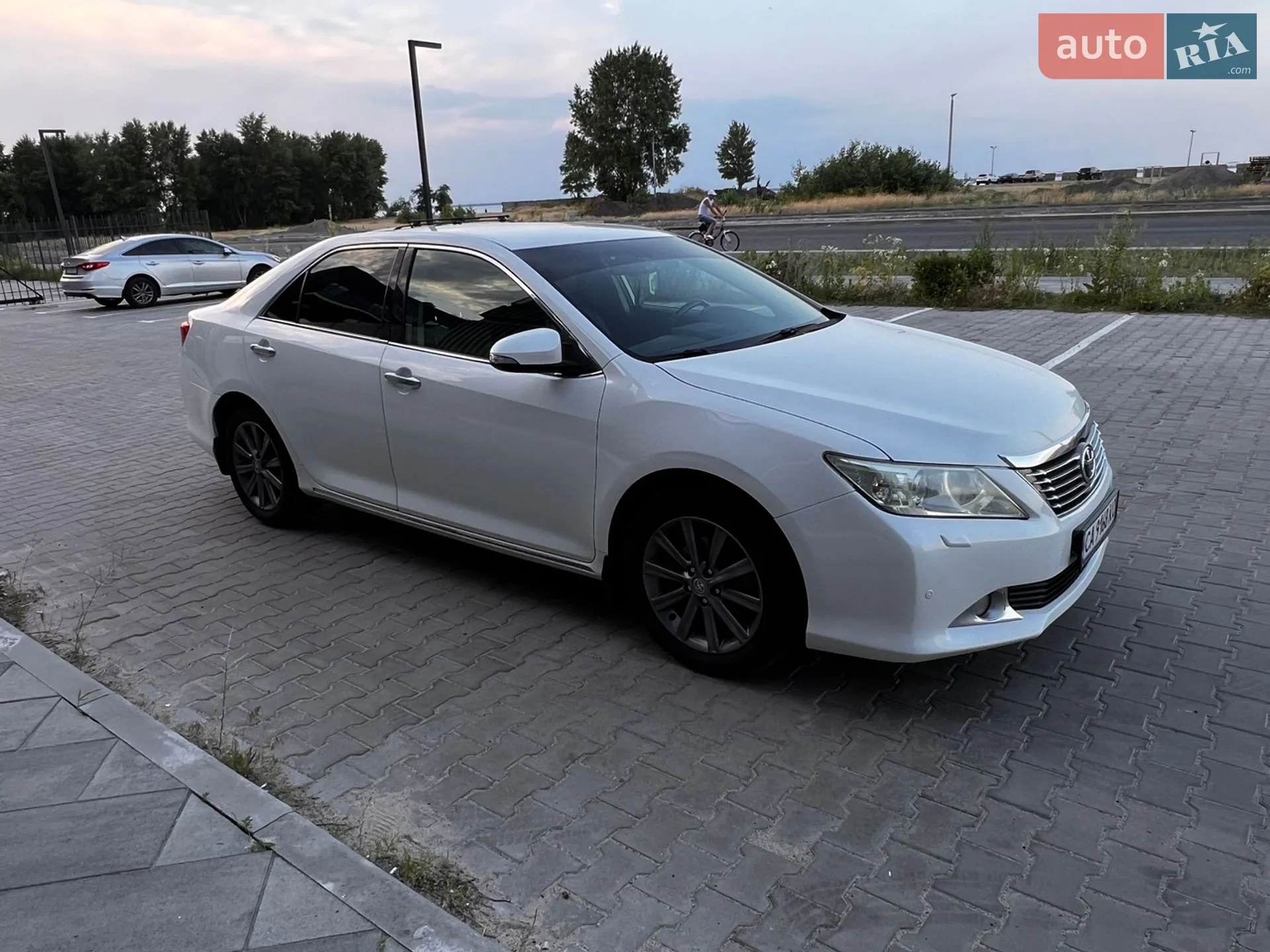 2012 Toyota Camry - мініатюра 9