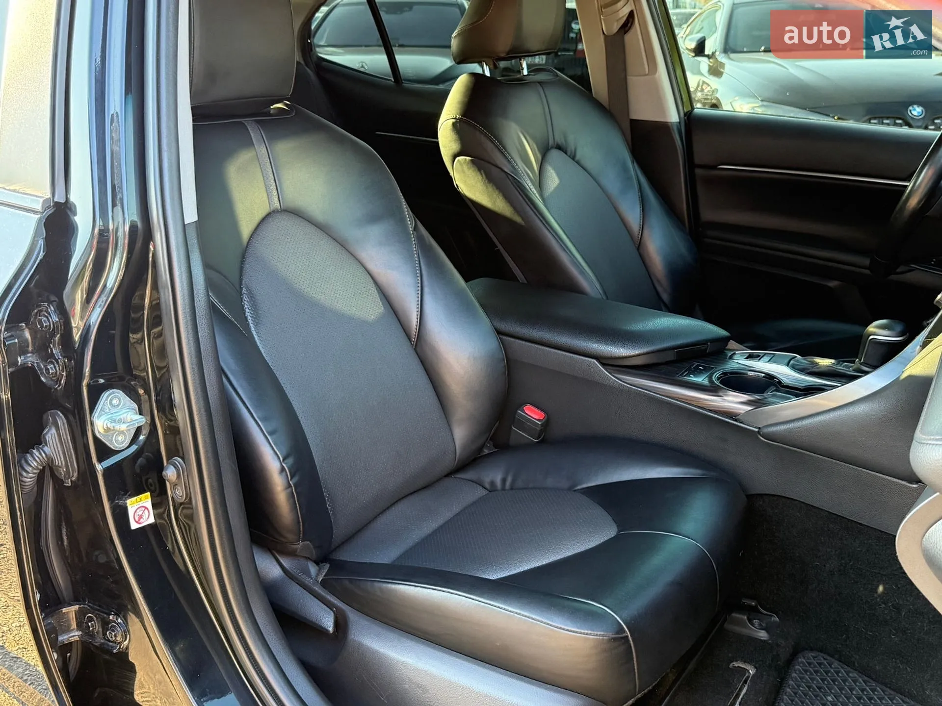 2018 Toyota Camry - мініатюра 27