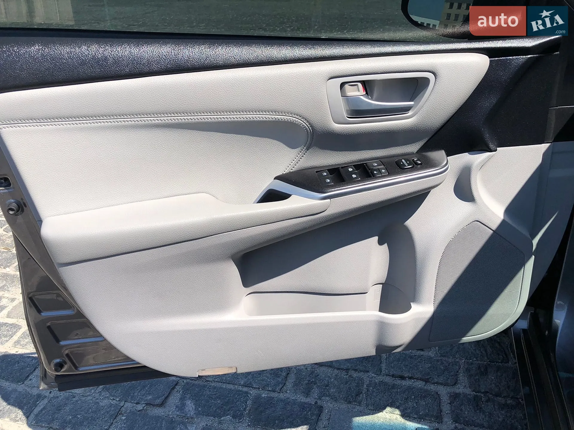 2015 Toyota Camry - мініатюра 16