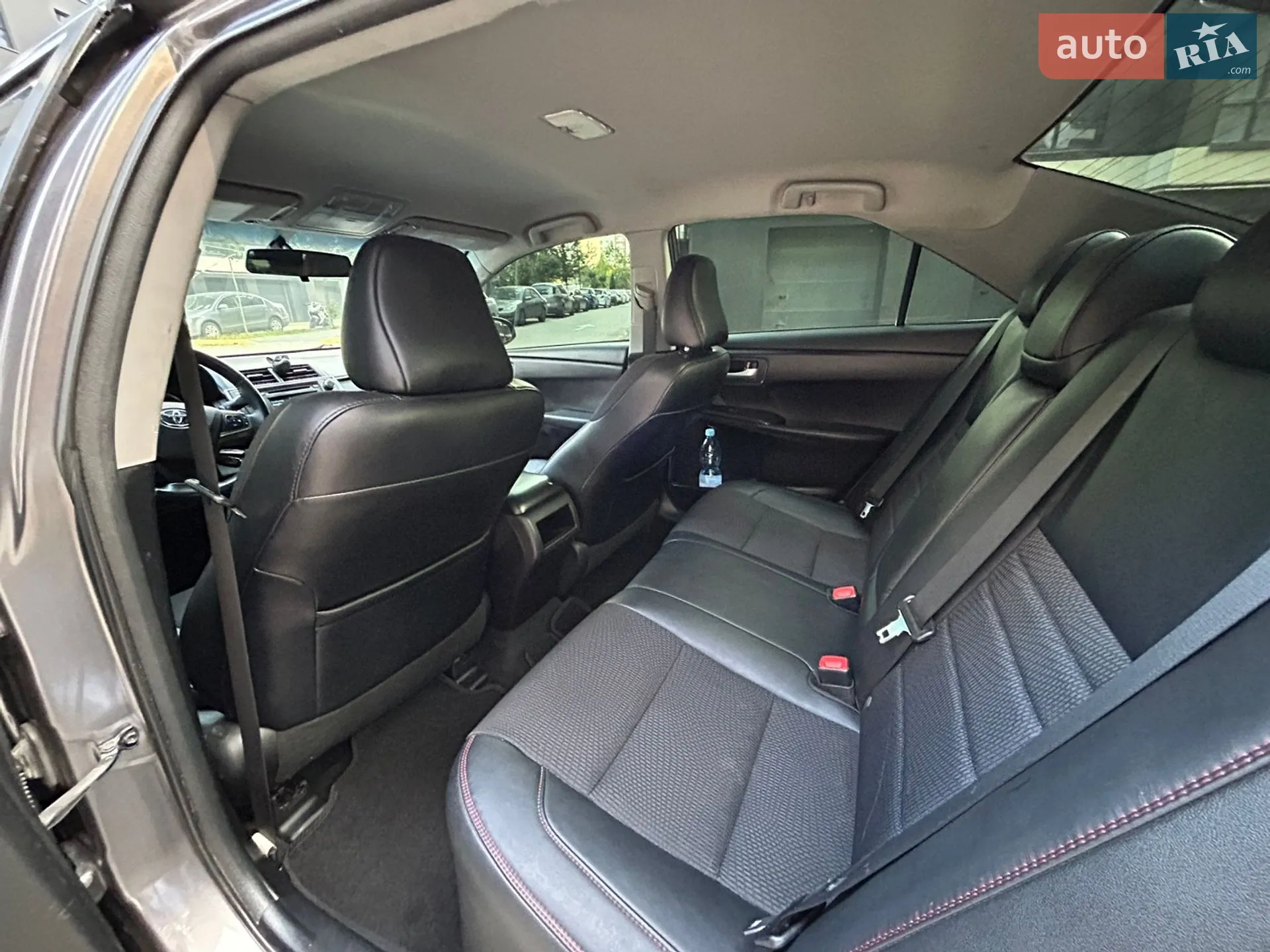 2016 Toyota Camry - мініатюра 26