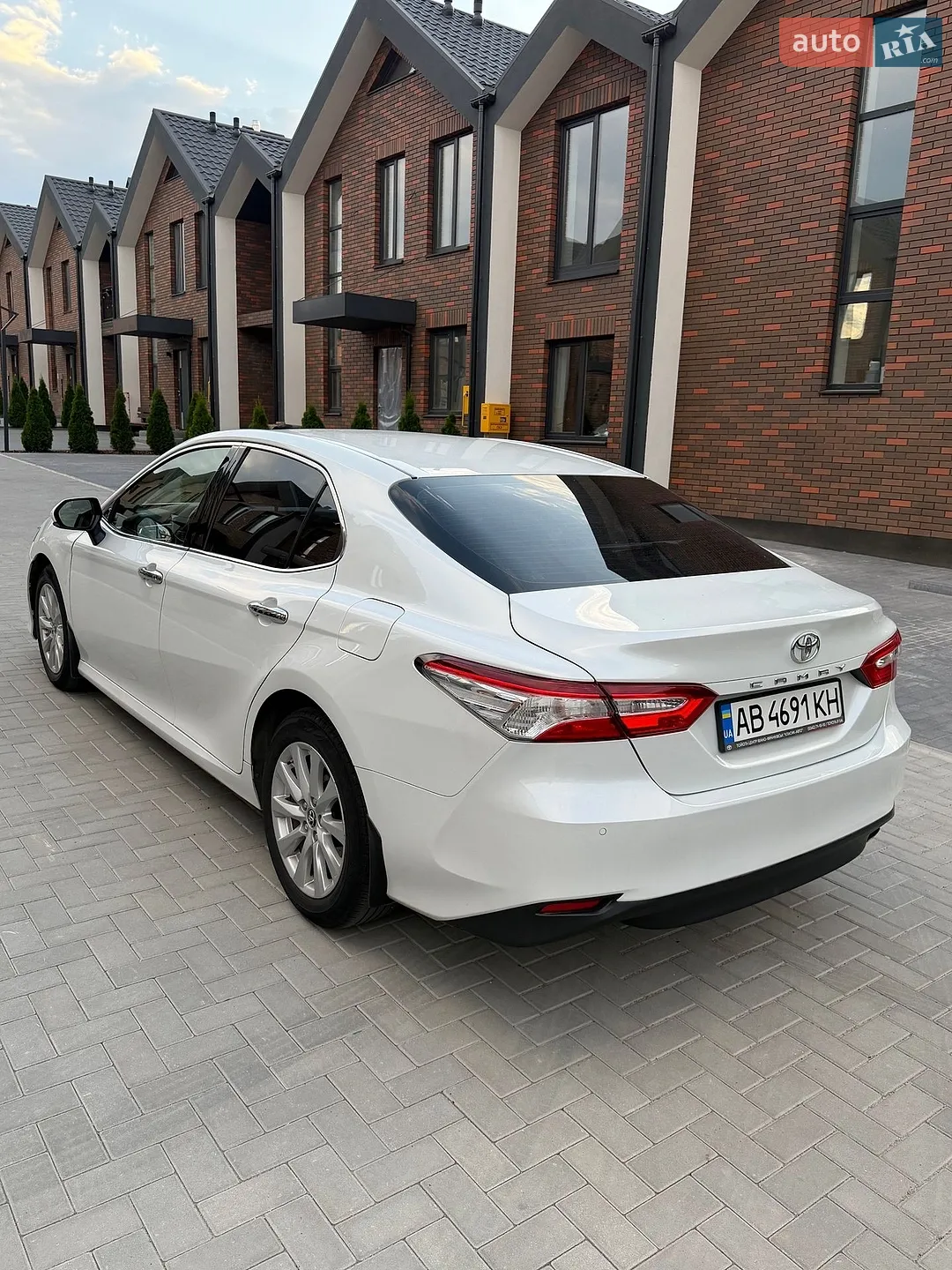 2017 Toyota Camry - мініатюра 6