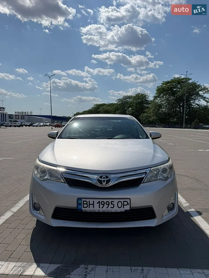 2014 Toyota Camry - мініатюра 23