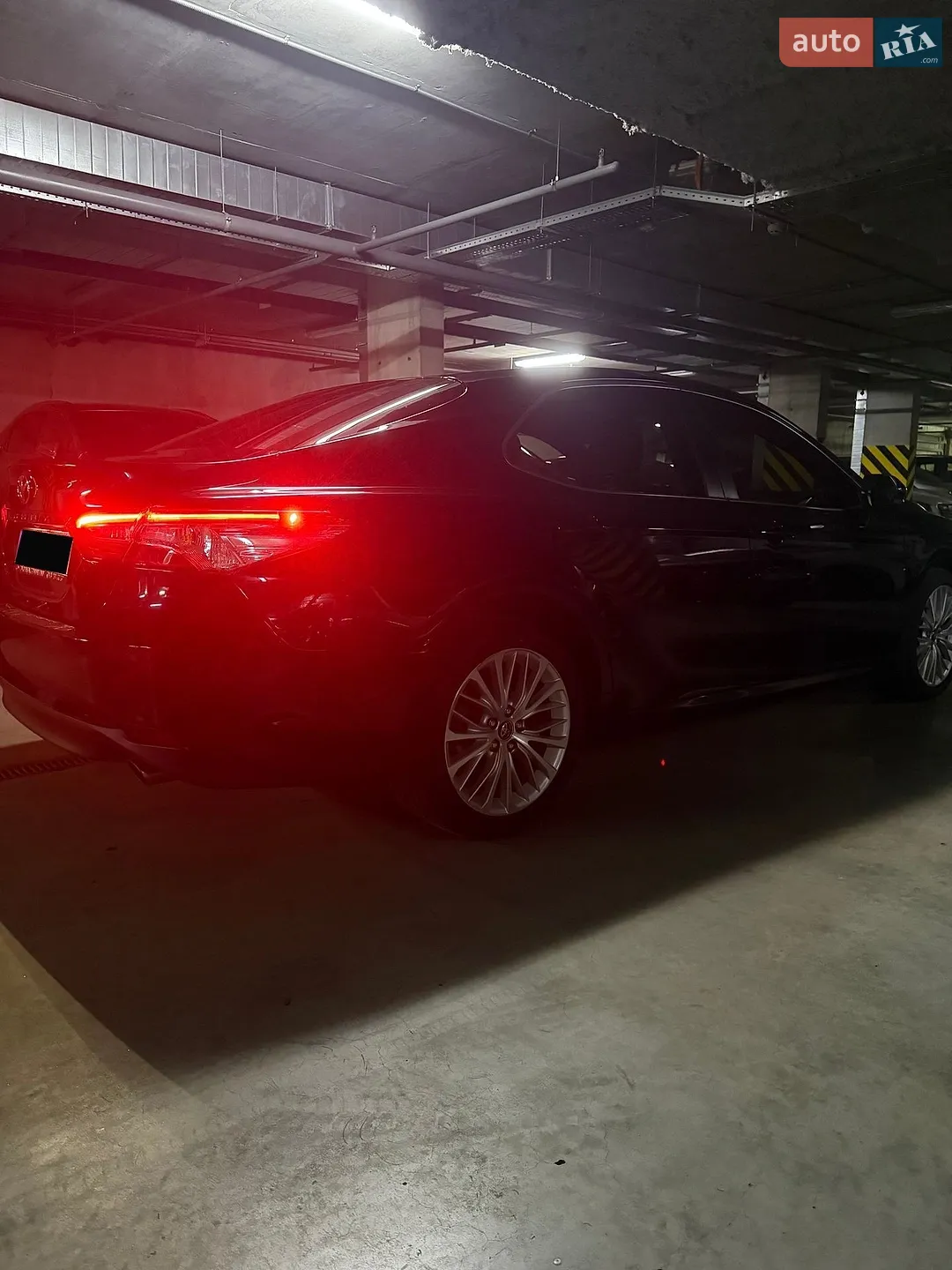 2018 Toyota Camry - мініатюра 9
