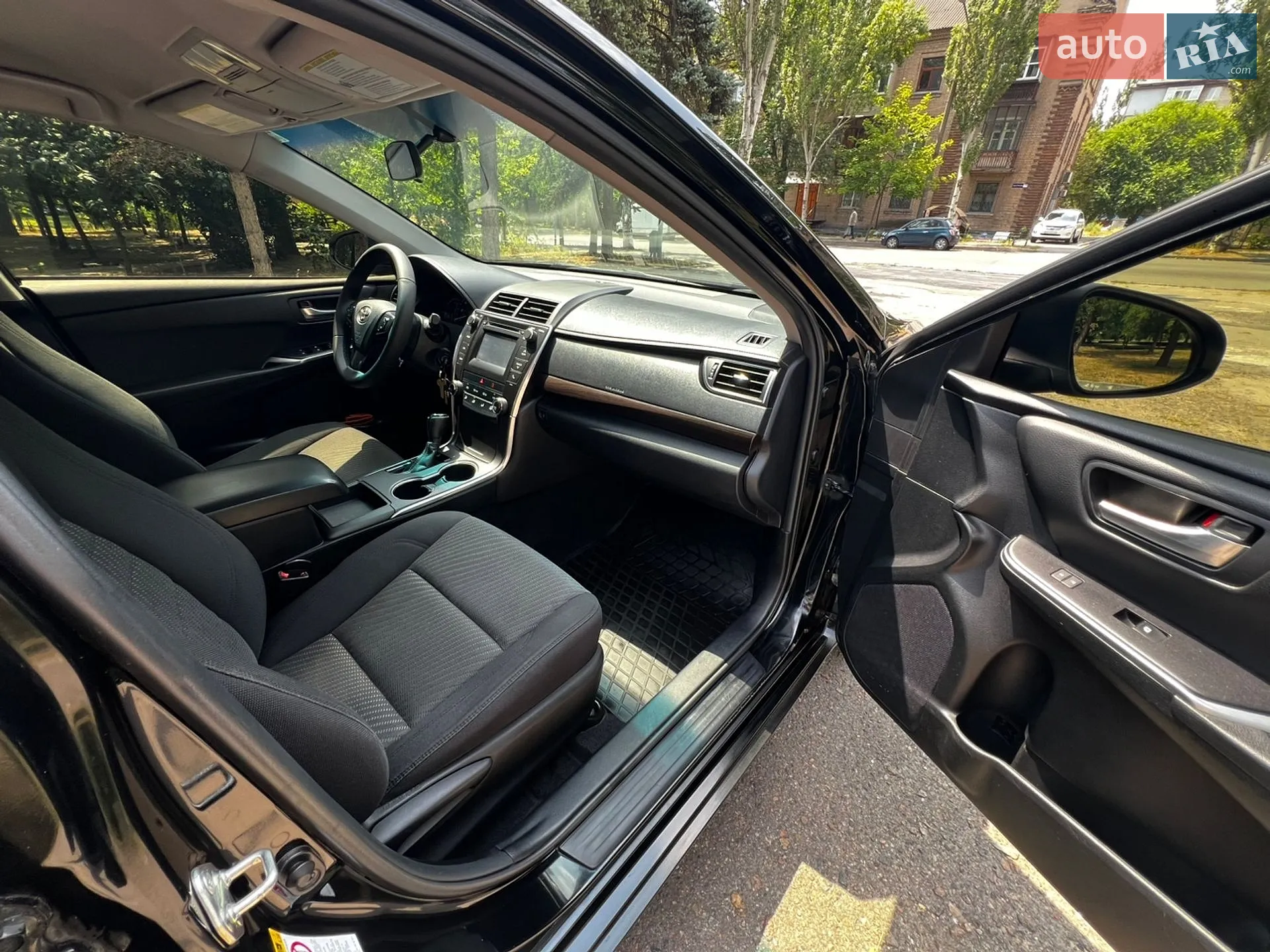 2015 Toyota Camry - мініатюра 12