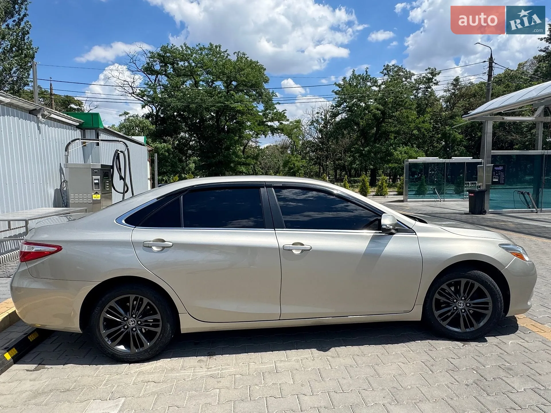 2015 Toyota Camry - мініатюра 3