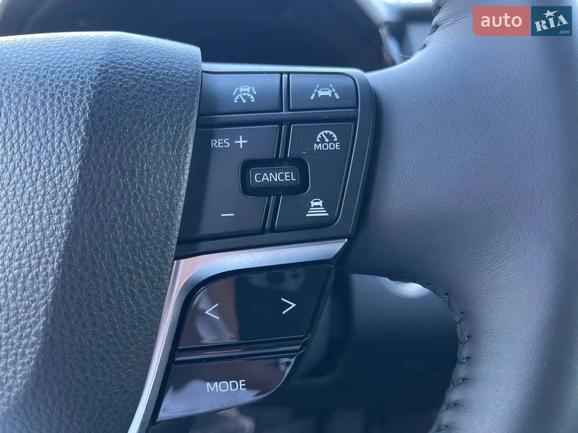 2025 Toyota Camry - мініатюра 102