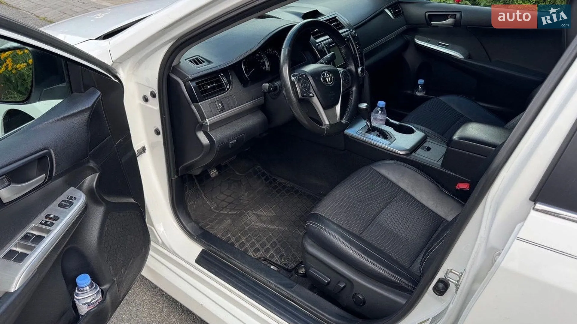 2013 Toyota Camry - мініатюра 11