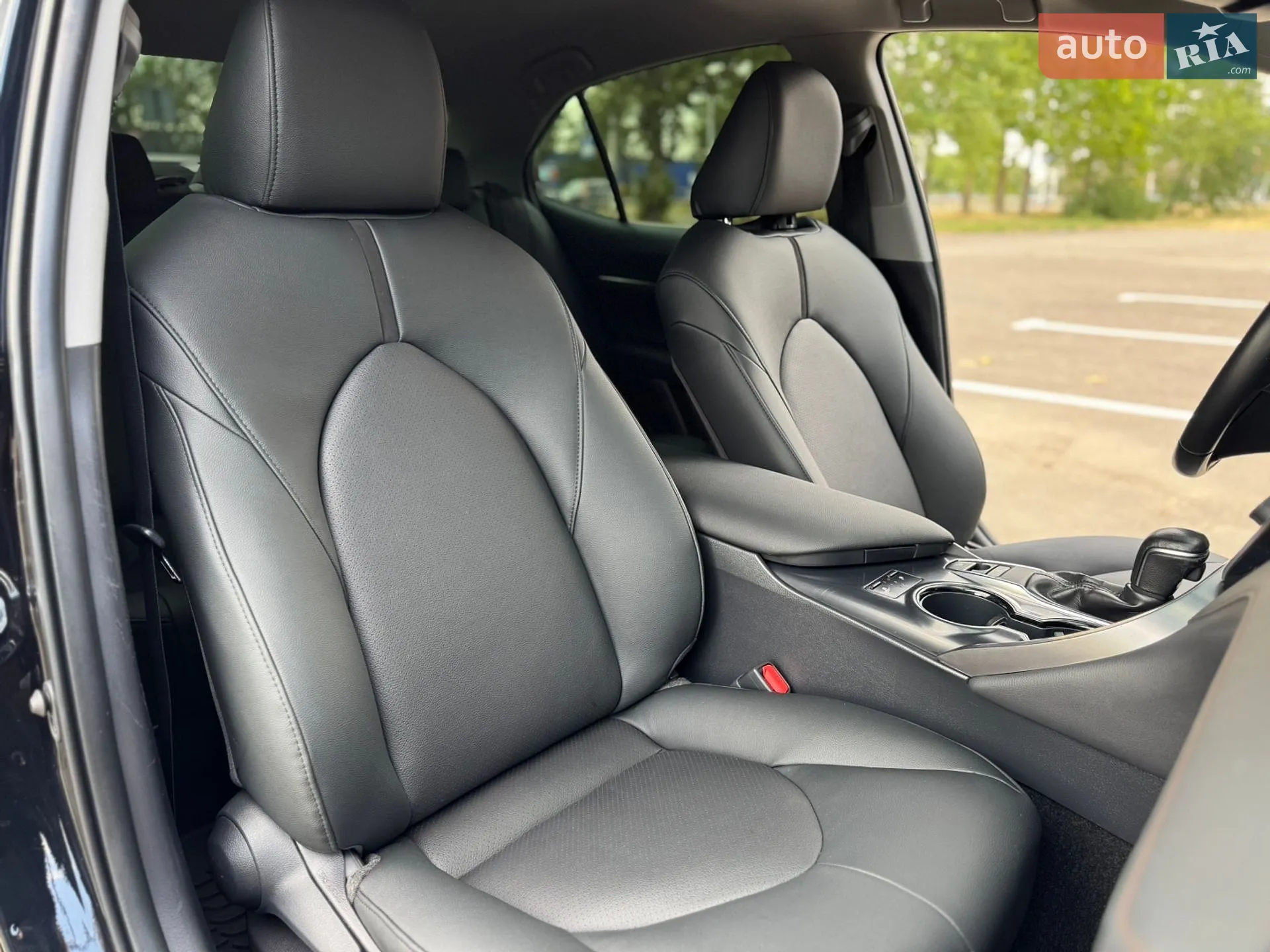 2020 Toyota Camry - мініатюра 19