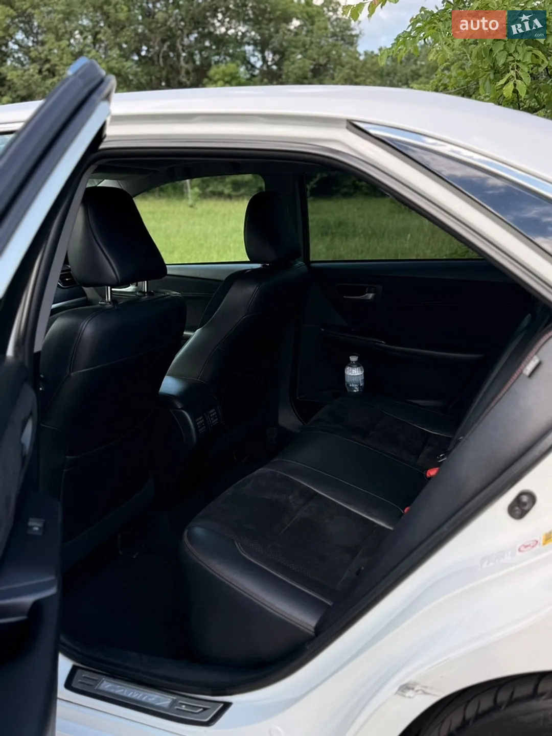 2016 Toyota Camry - мініатюра 9