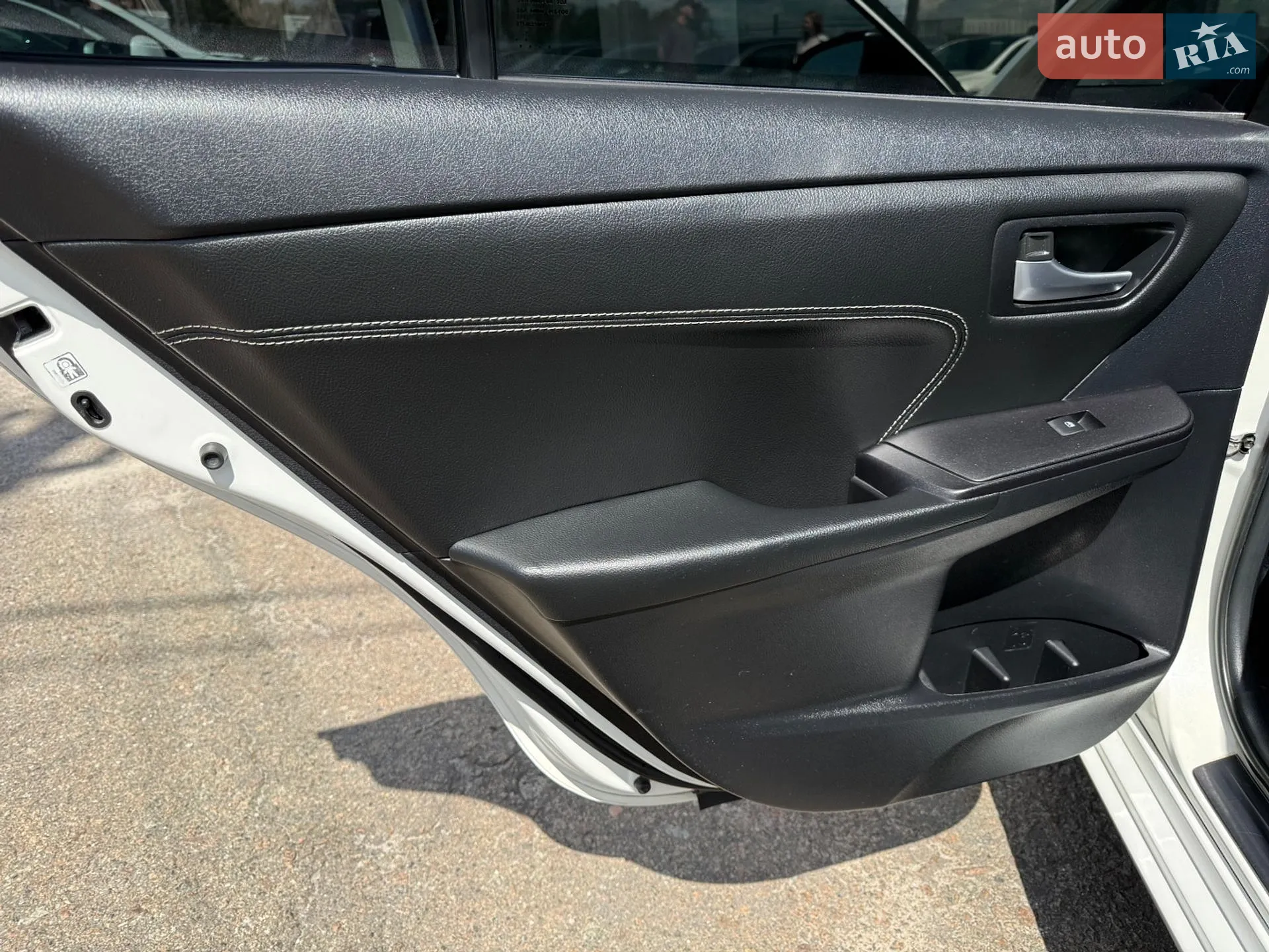 2015 Toyota Camry - мініатюра 22