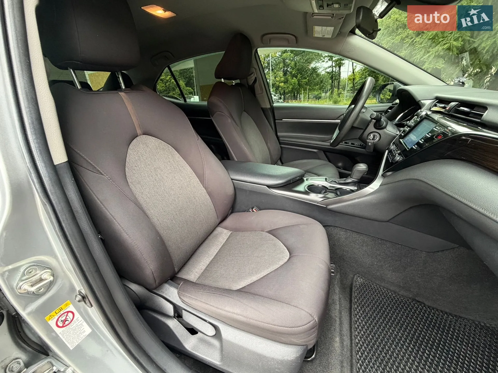 2019 Toyota Camry - мініатюра 28