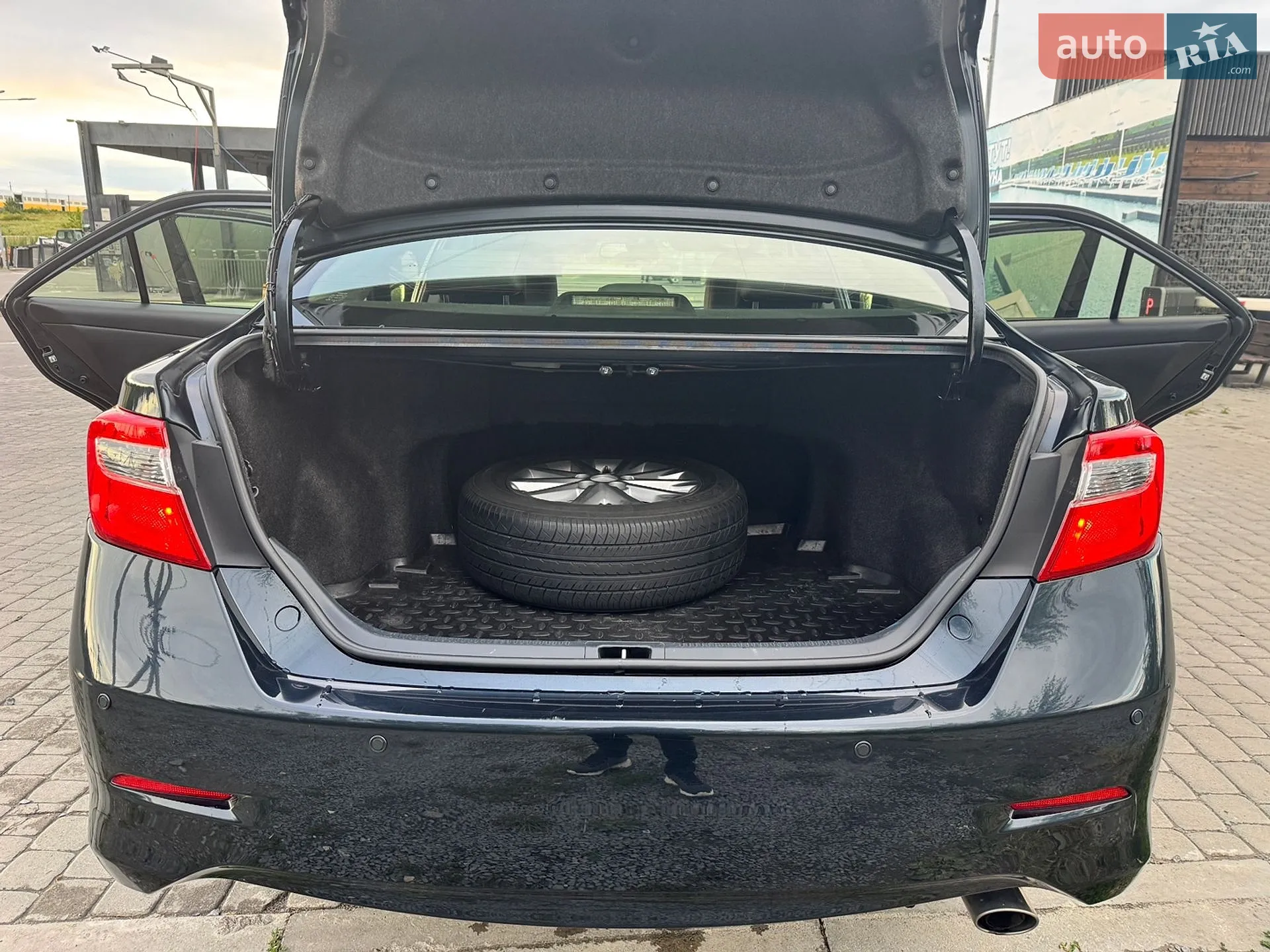 2012 Toyota Camry - мініатюра 18