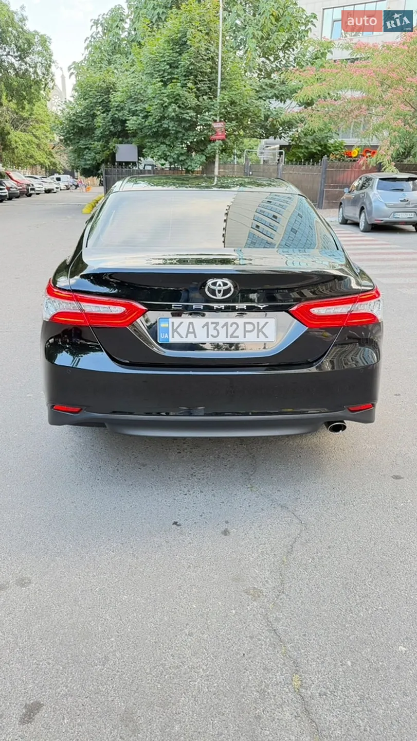 2017 Toyota Camry - мініатюра 8