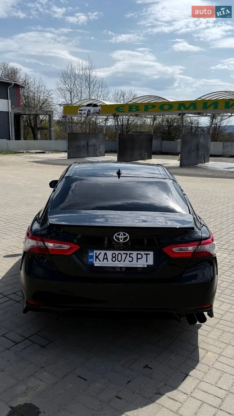 2019 Toyota Camry - мініатюра 10